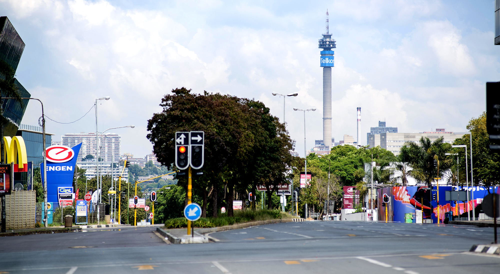 One COVID-19 death, over 1,000 confirmed cases and 55 arrests on first day of SA lockdown