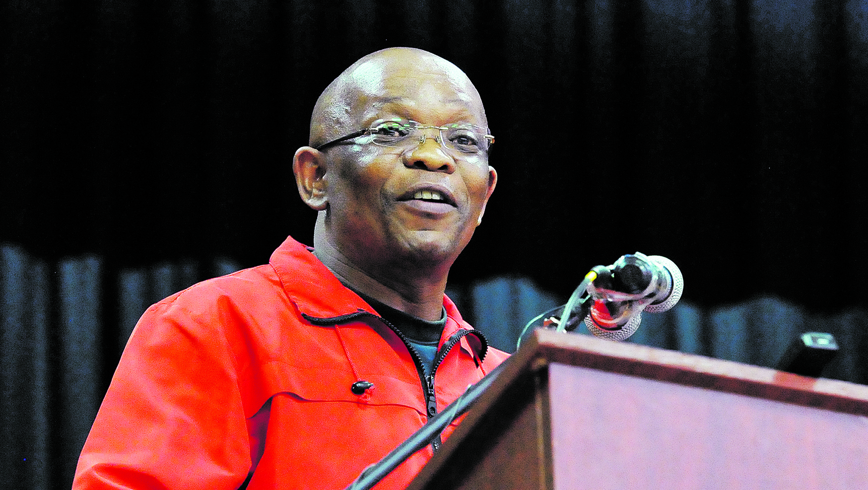 Will they, or won’t they, be paid? Confusion over Amathole district officials’ salaries remains