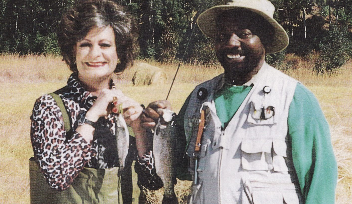 Evita's Real Fake News, Take 1: Tannie Evita Bezuidenhout with Cyril Ramaphosa (Video)