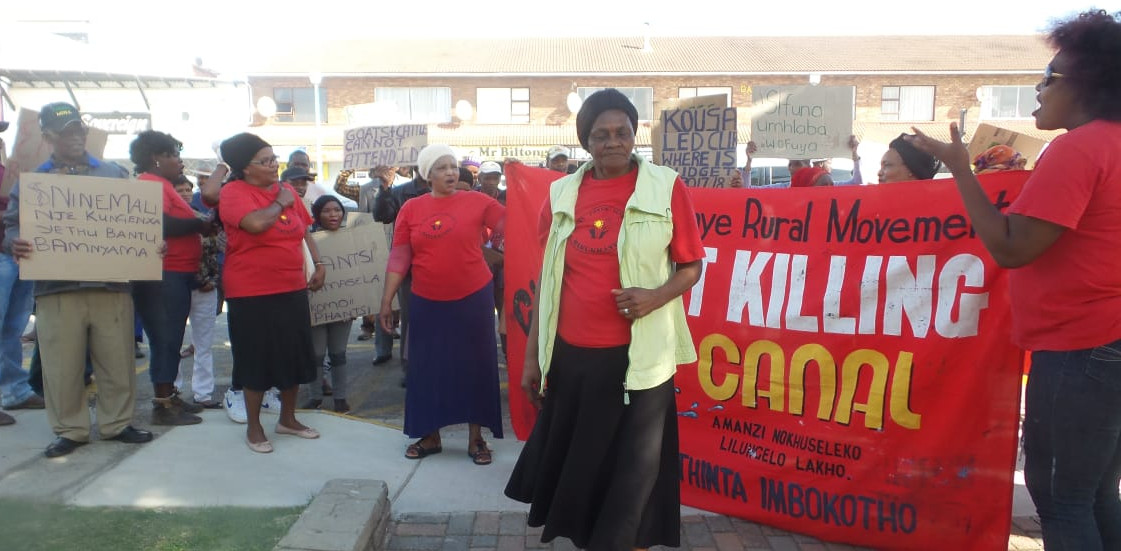 Small-scale farmers demand access to land