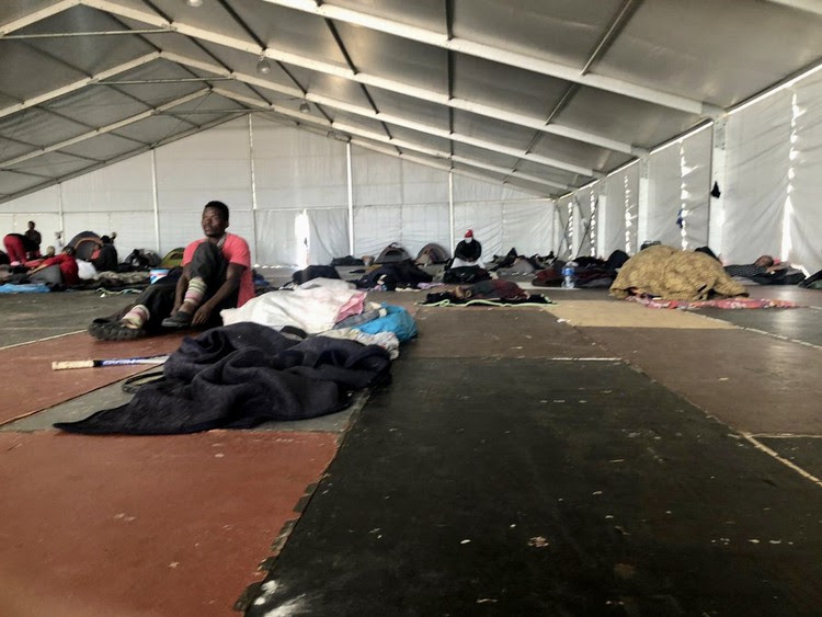 Police use rubber bullets to stop homeless people leaving Cape Town camp