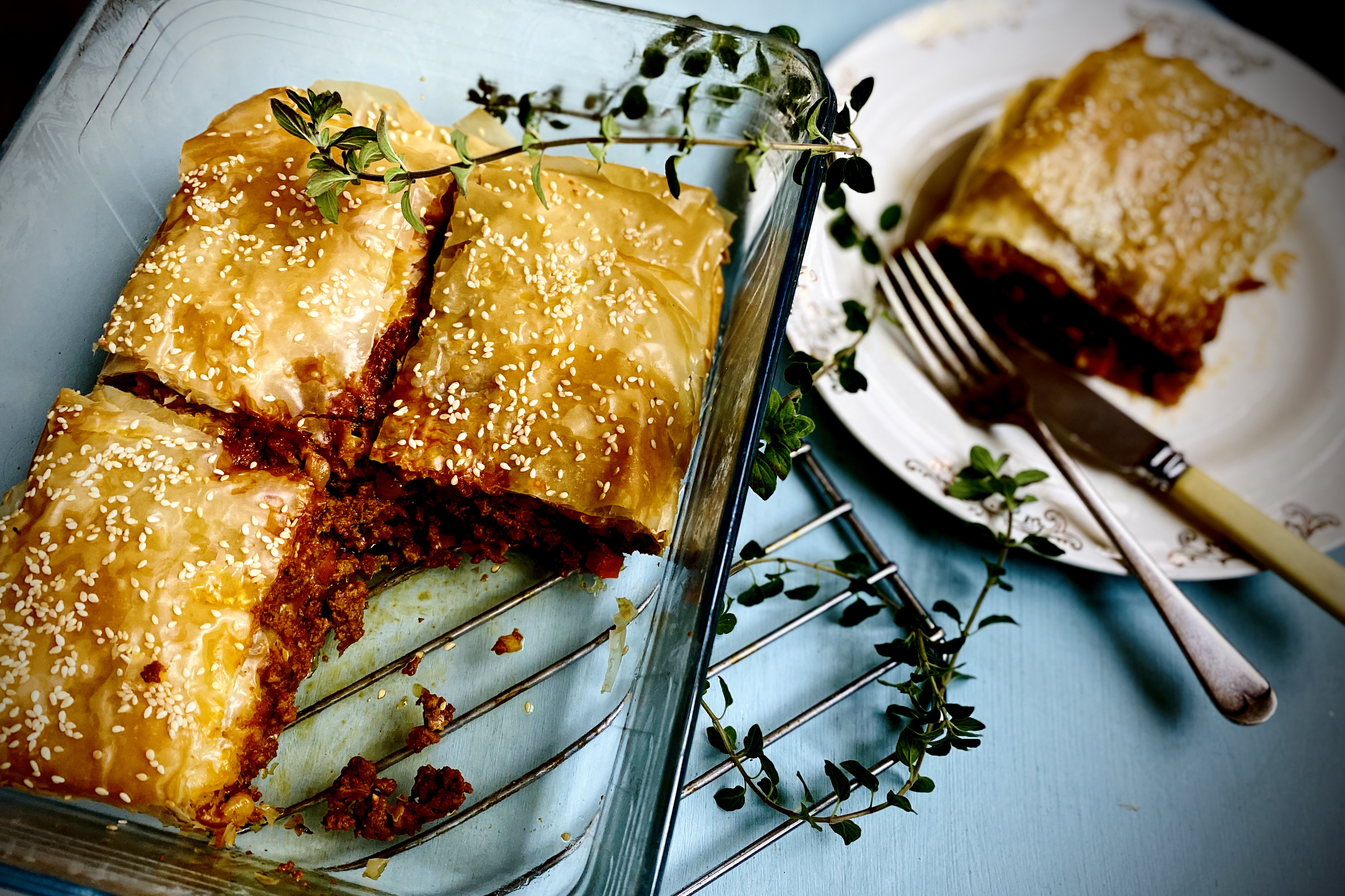 Kreatopita (Greek country pie)