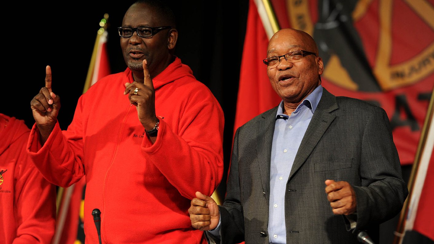 Grootes-2013-The-year-of-splitting-dangerously_mt