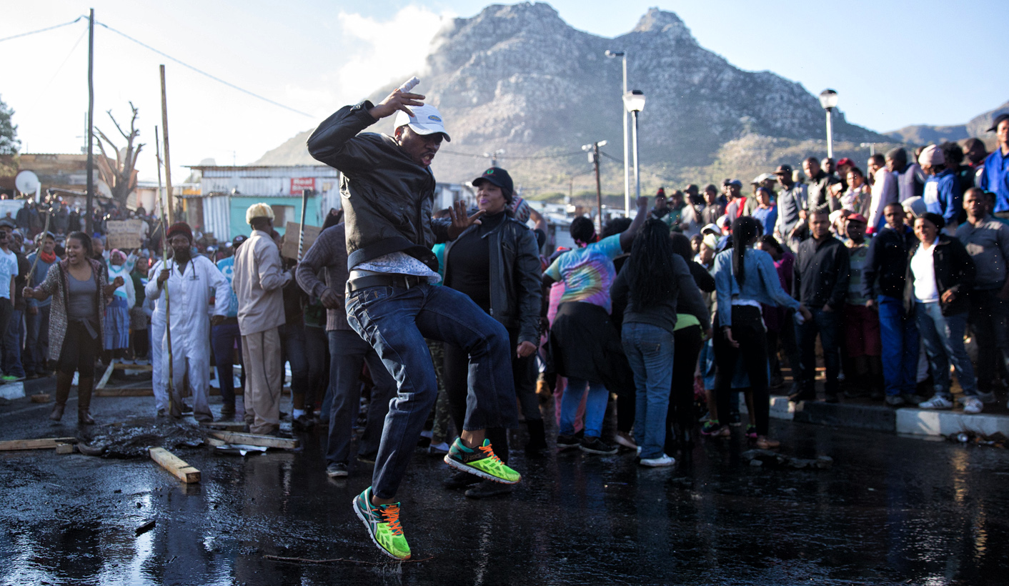 GroundUp: Months after fire, Hout Bay explodes