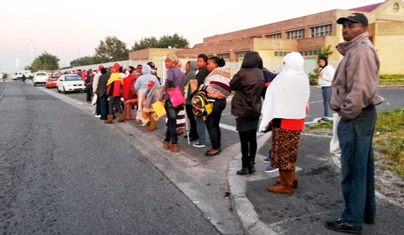 GroundUp: Social grants – Minister to make announcement on switchover