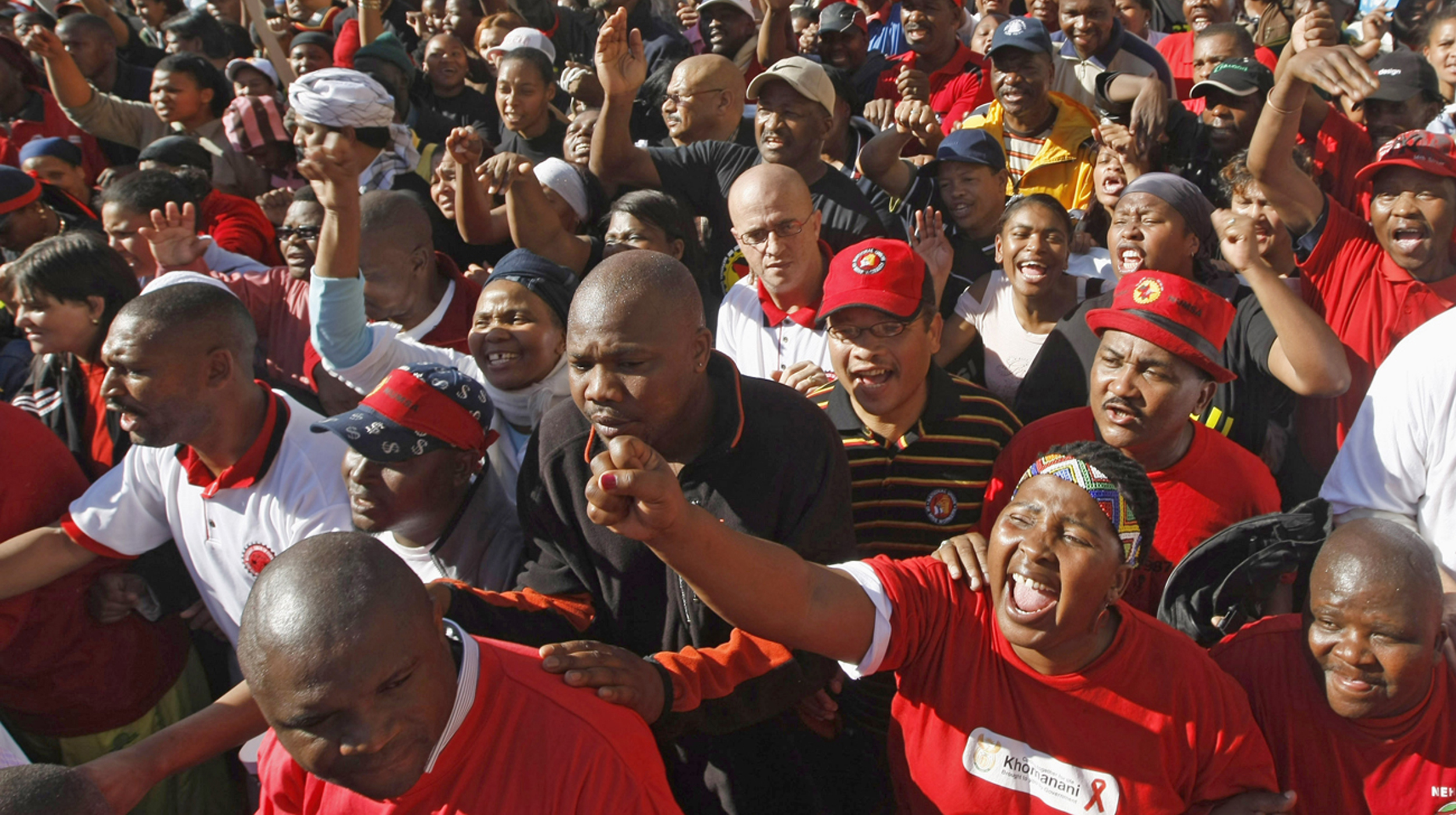 How to take advantage of the Fourth Industrial Revolution to close the vertical pay gap in South Africa