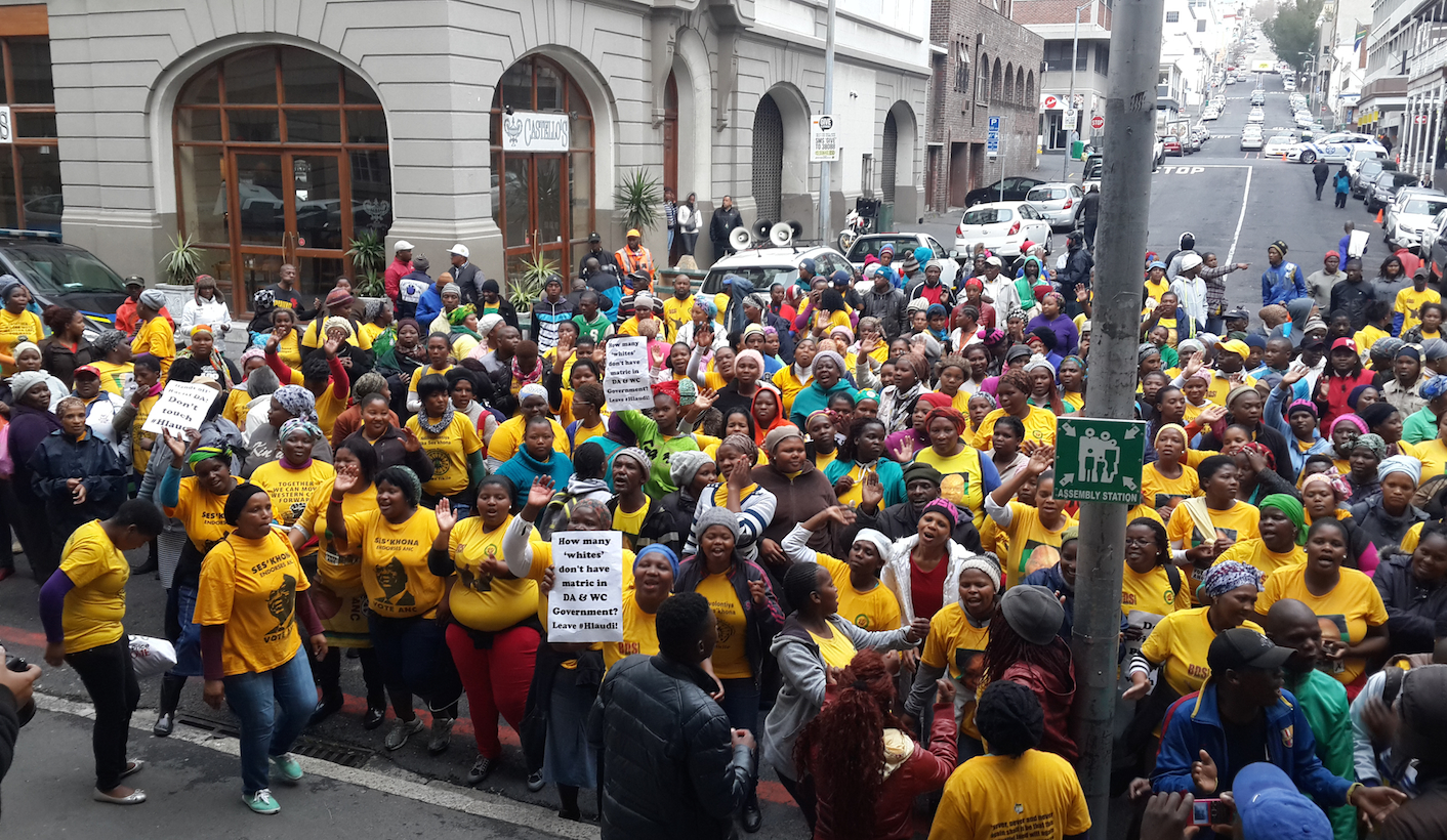 Still standing: SABC board comes out to bat for Hlaudi while Thuli sticks to her guns