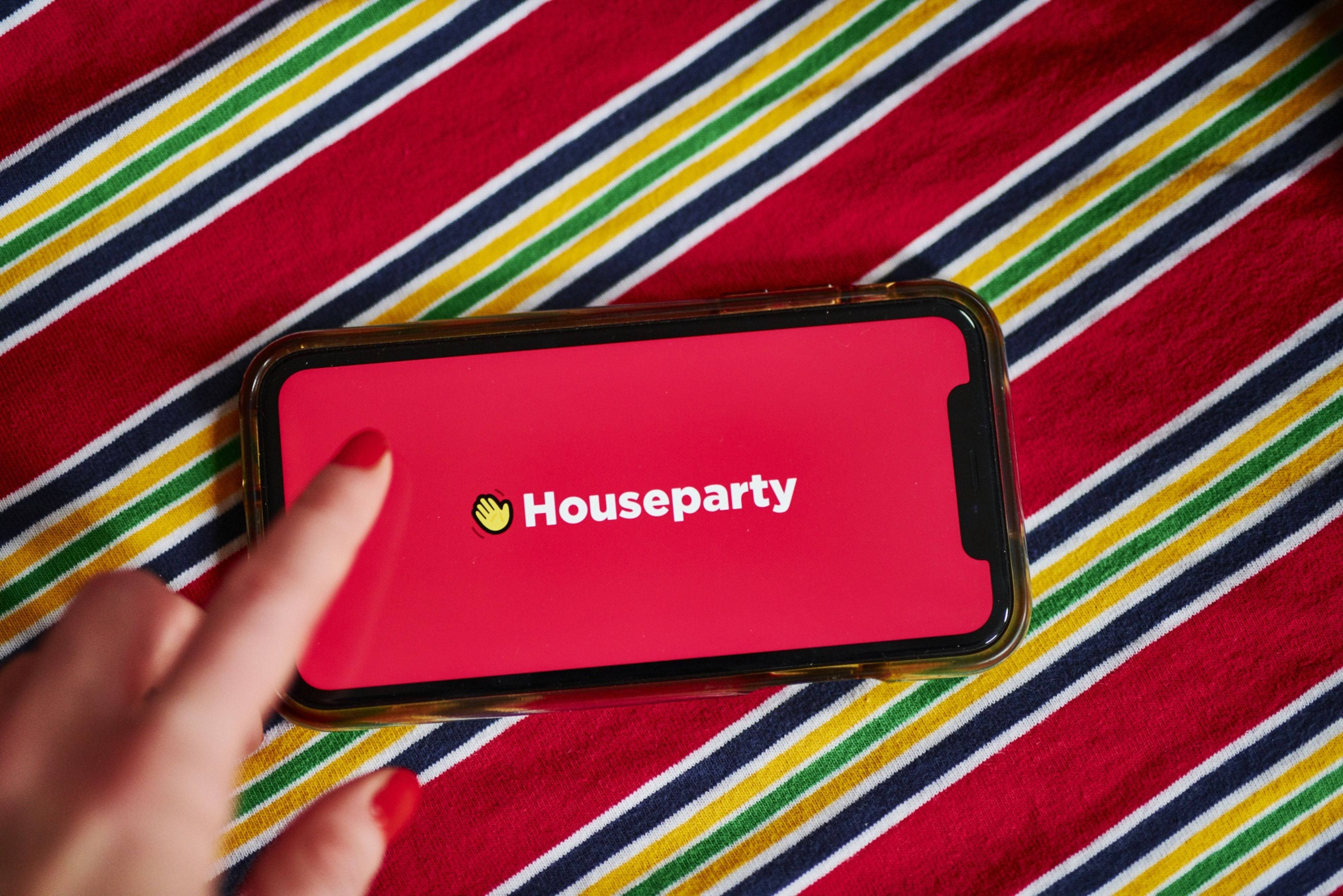 Apps Take Center Stage Amid Shelter-In-Place Covid-19 Guidelines