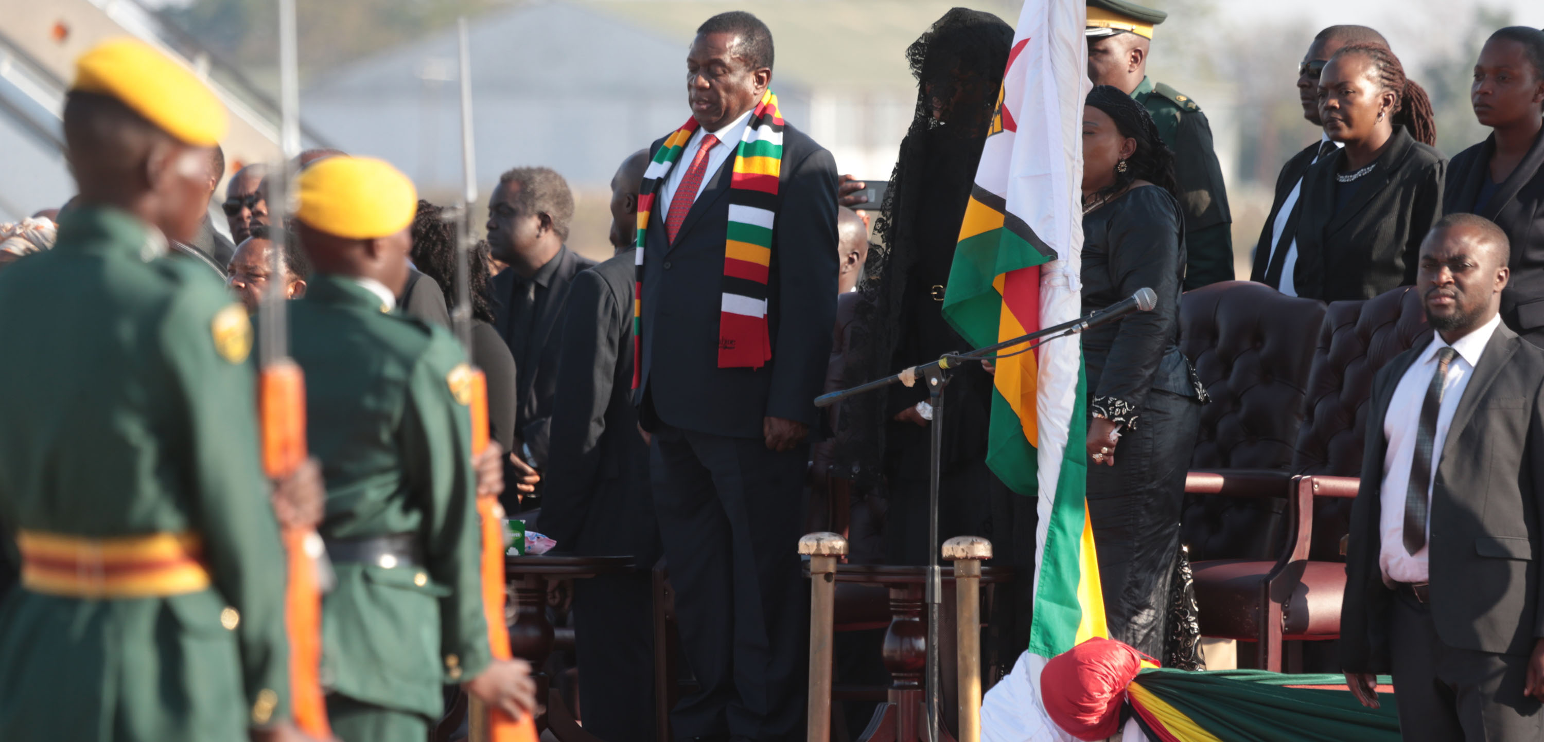 Zimbabwe’s currency crisis is far from being resolved