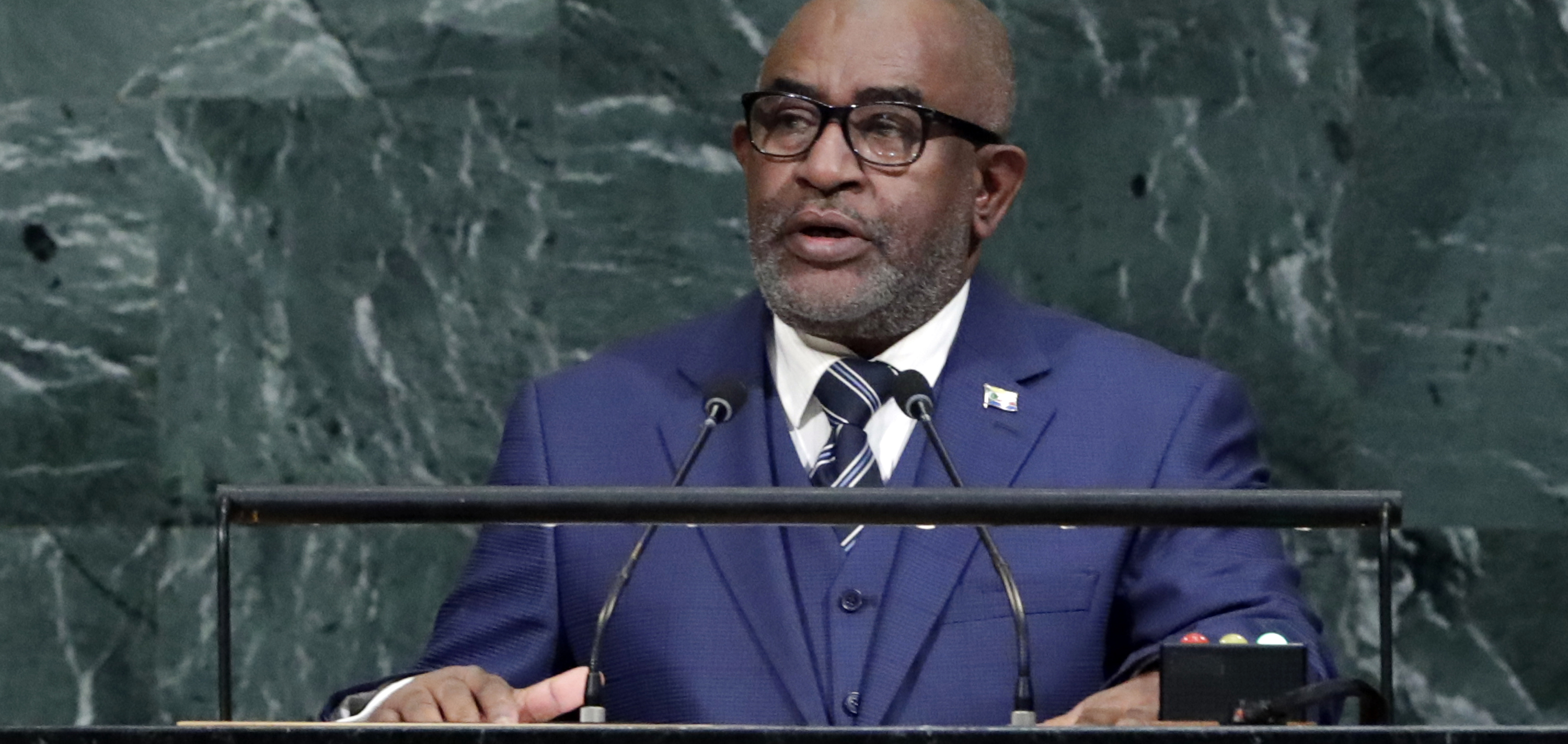 Comoros clambers aboard SADC with some messy baggage