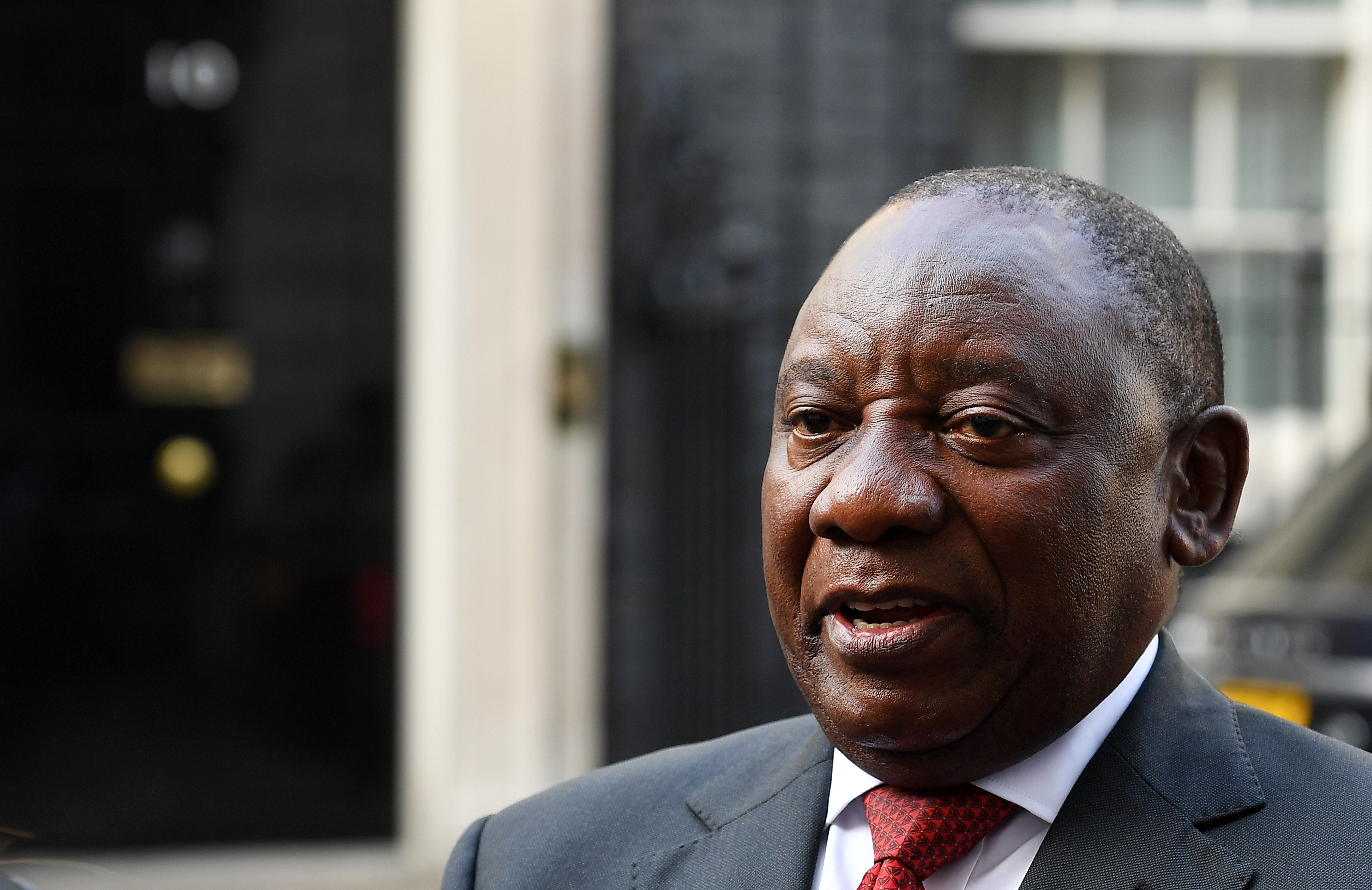 Ramaphosa’s first 100 days: The new dawn vs the lingering darkness