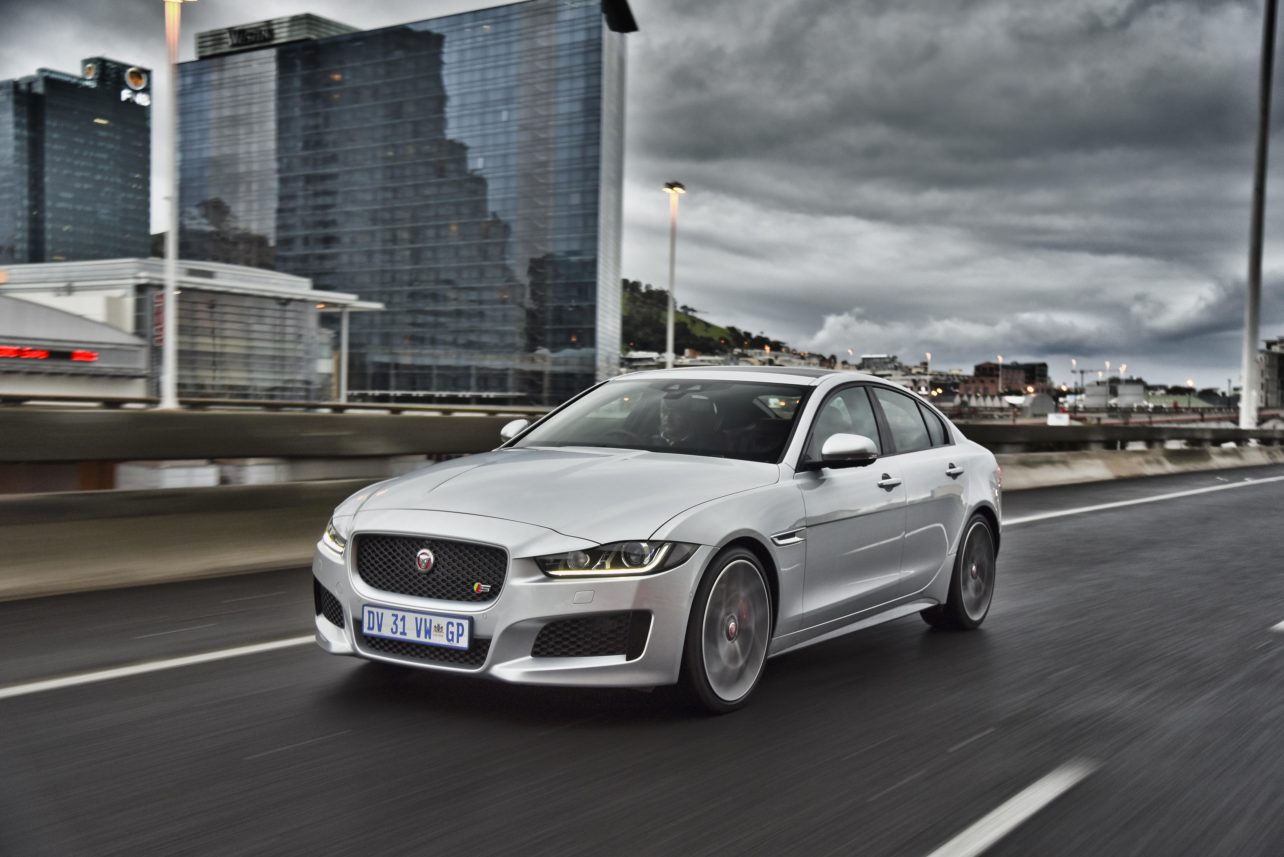 Jaguar XE 3.0 S: The art of understatement