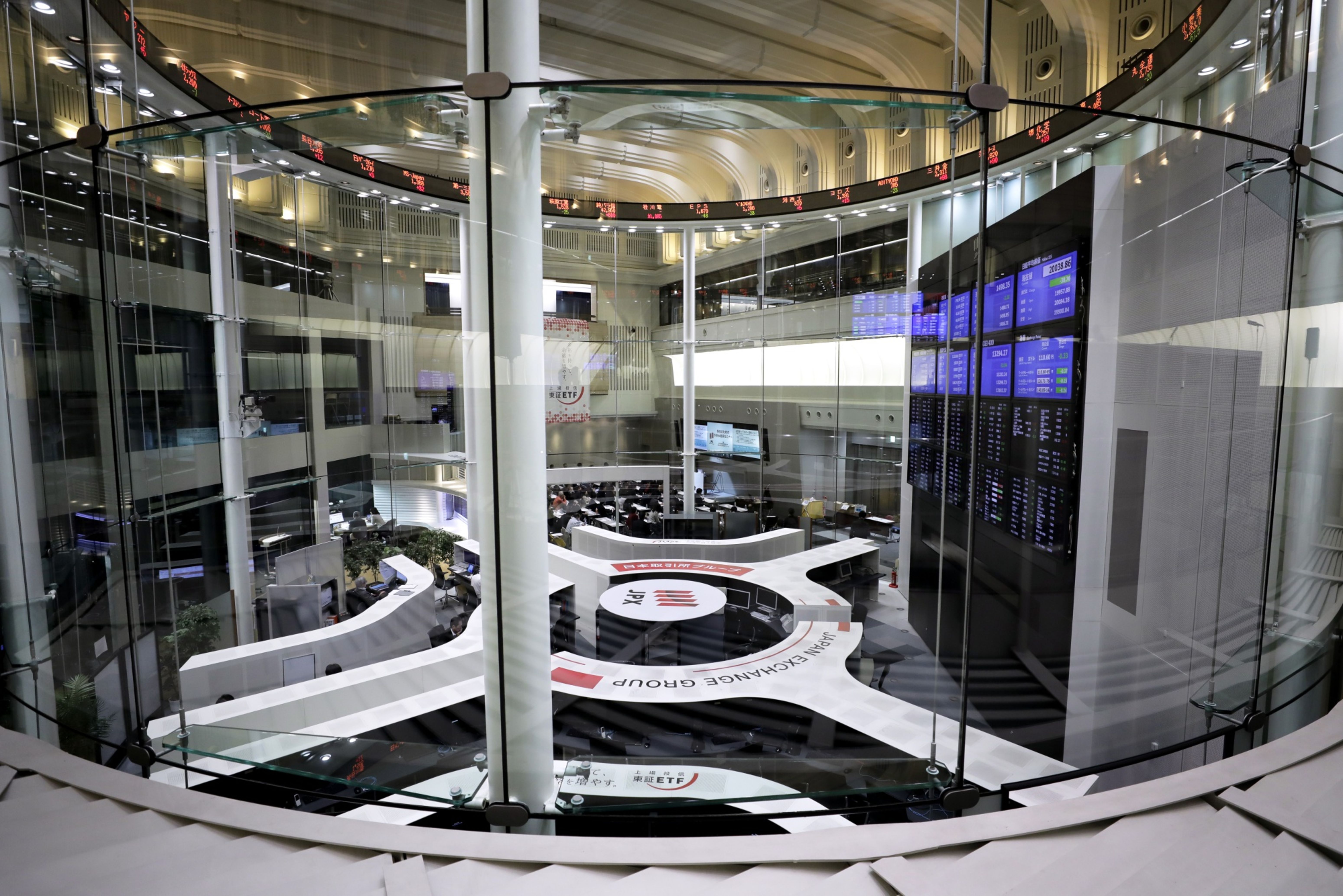 Final Trading Day Of The Year At The Tokyo Stock Exchange