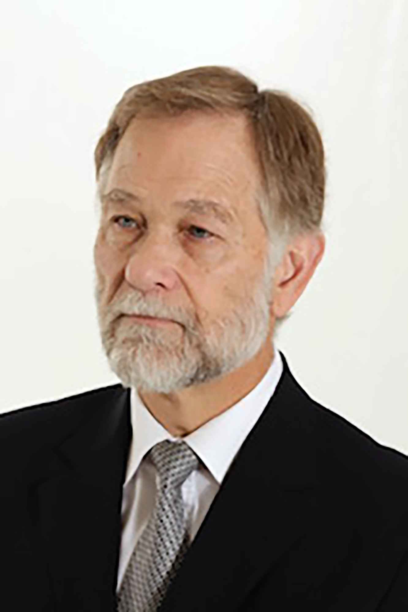 ‘Walking encyclopaedia’ Roland Sutherland is the sole applicant for Gauteng deputy judge president