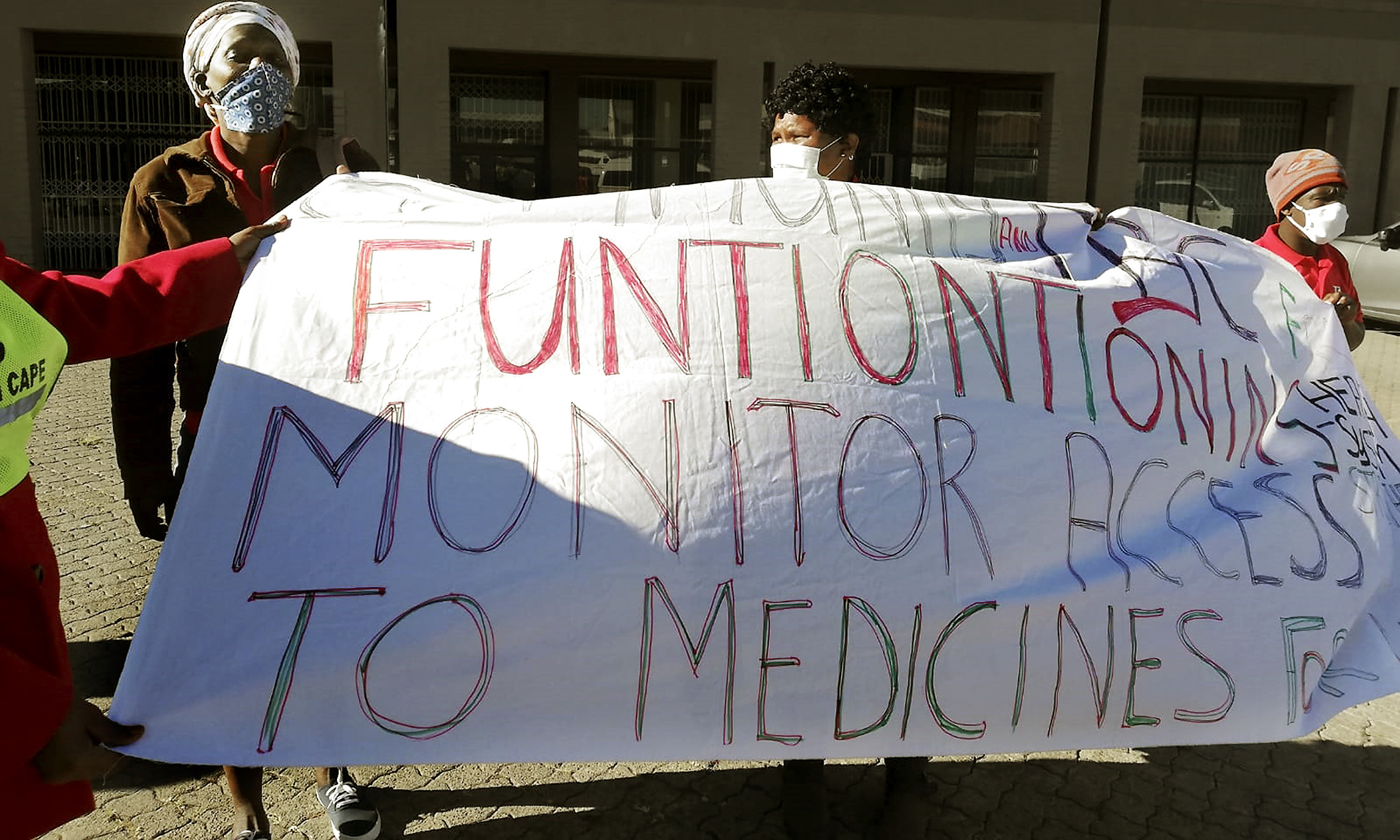 Eastern Cape health workers chased away by police in riot gear after long wait to see health department head