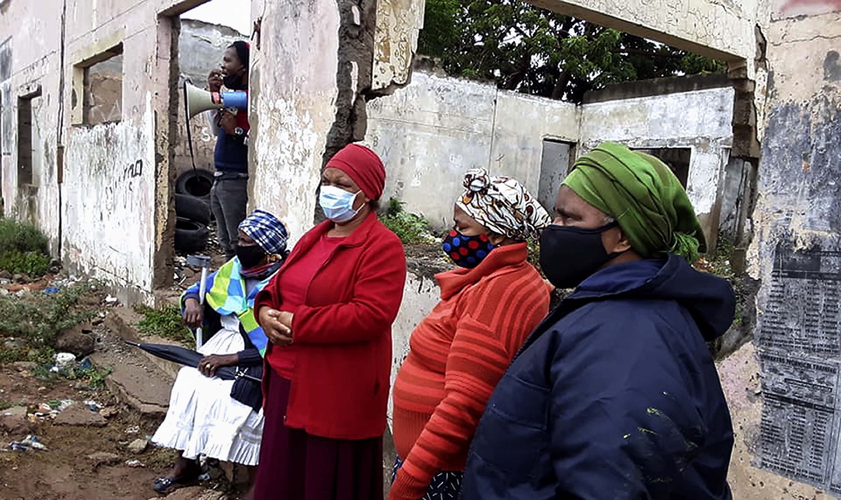 Community axe falls on crime horror house after Nelson Mandela Bay municipality fails to act