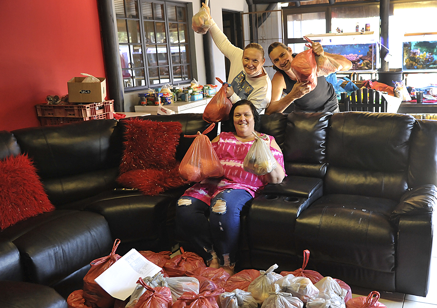 PE woman’s WhatsApp mission to feed the hungry