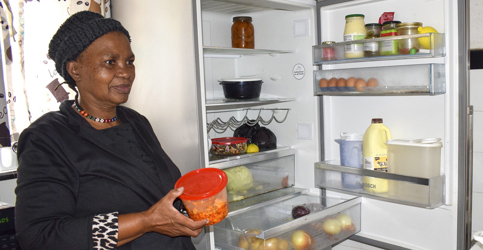 Suburban residents too poor to eat — but too rich for food parcels