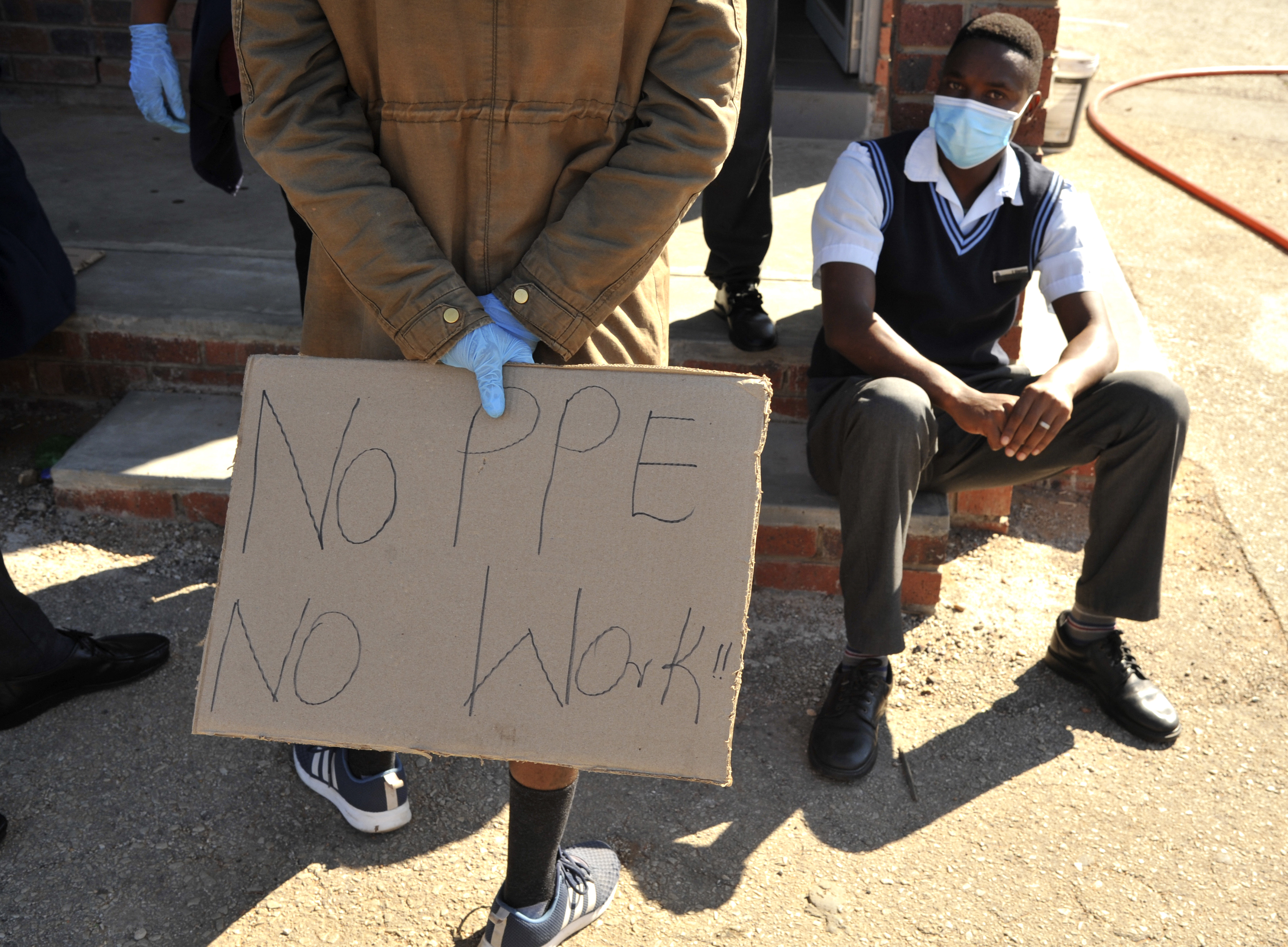 EC Health Department ‘fixing PPE problem’ as hospital staff protest