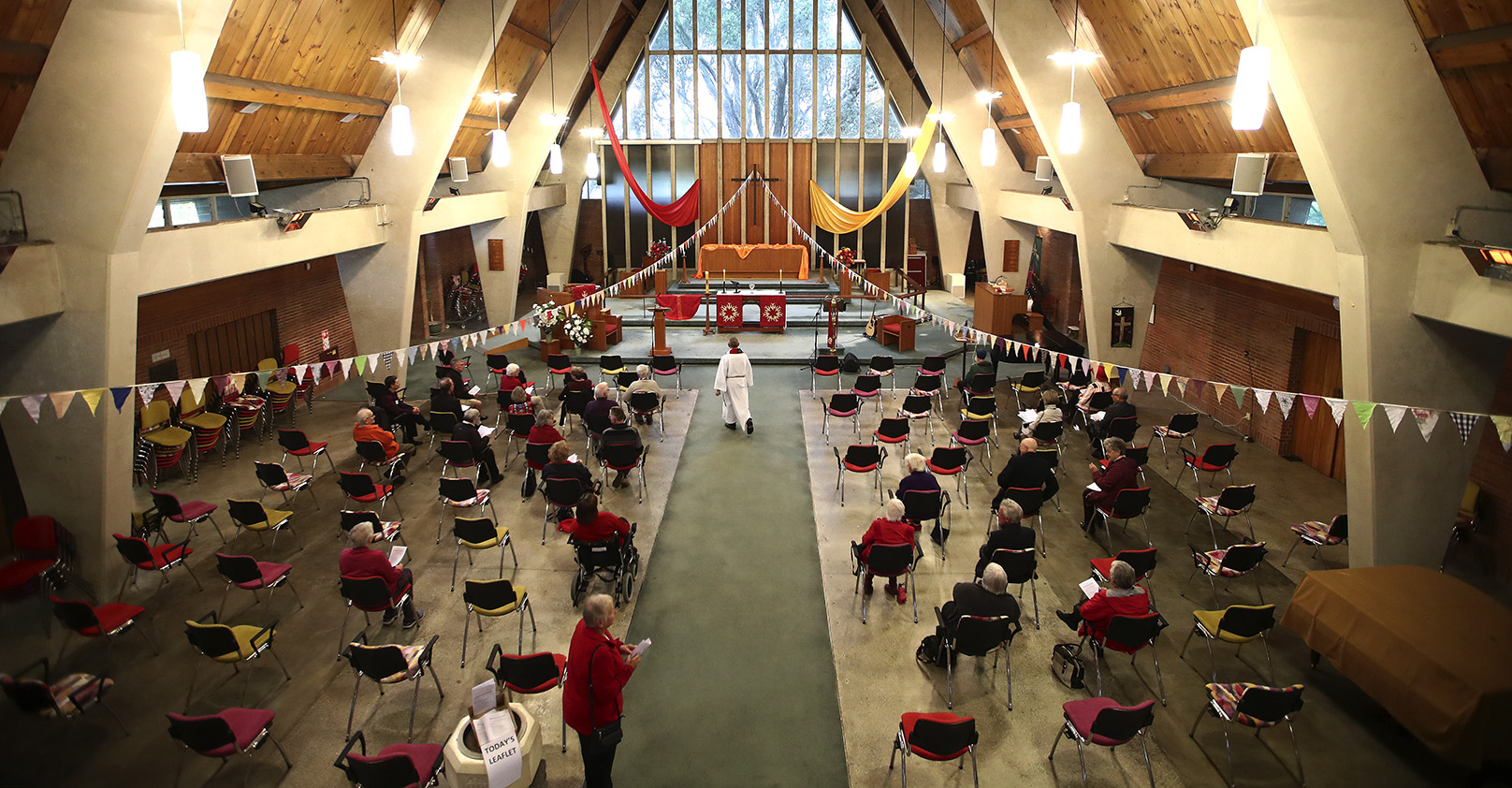 NZ extends cruise ship ban, tightens rules to contain virus at border