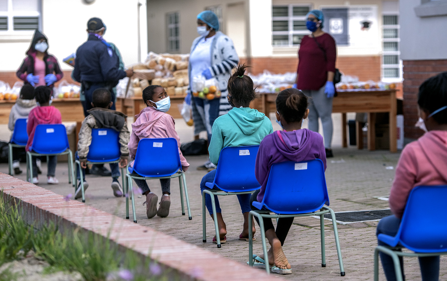 Physical distancing: Most Western Cape schools teaching early grades aren’t ready to reopen full-time