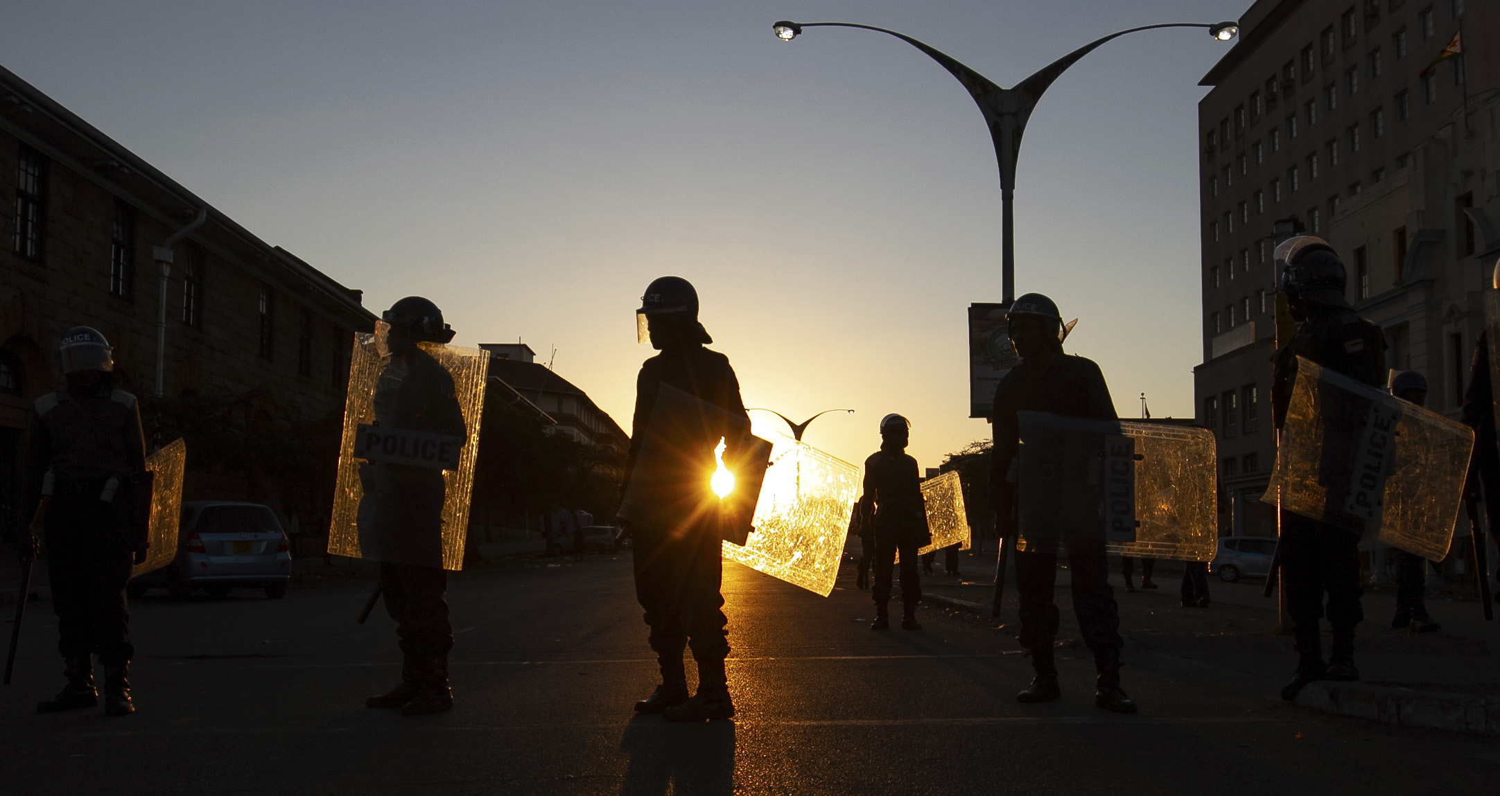 The politics of selective condemnation: ‘Silencing the guns’ in Zimbabwe during a pandemic