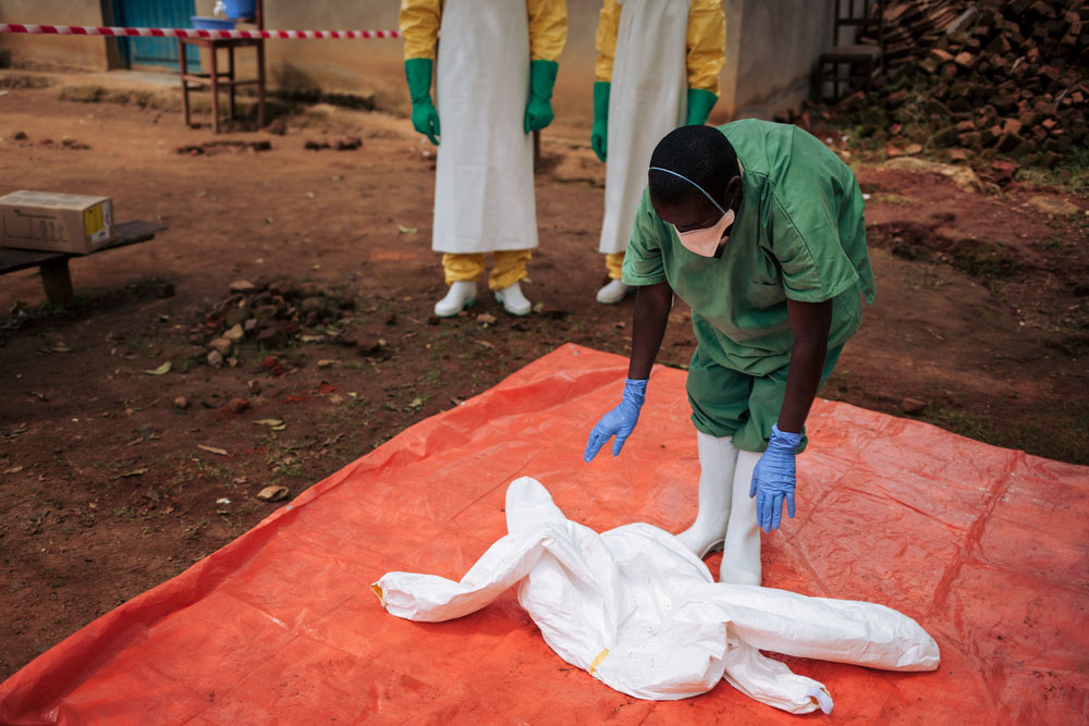 Decontamination activities in Kalunguta health zone, North Kivu