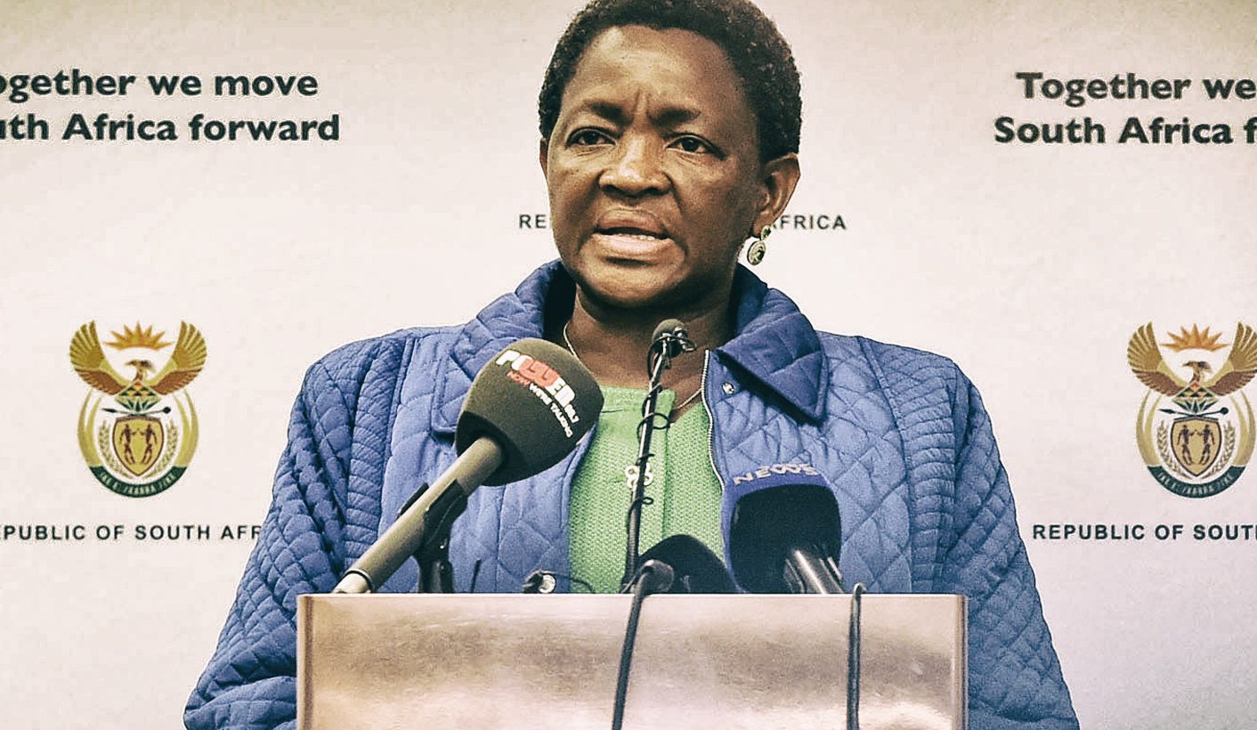 Social Grants: While Bathabile Dlamini waffles at Scopa, court papers reveal behind-the-scenes chaos