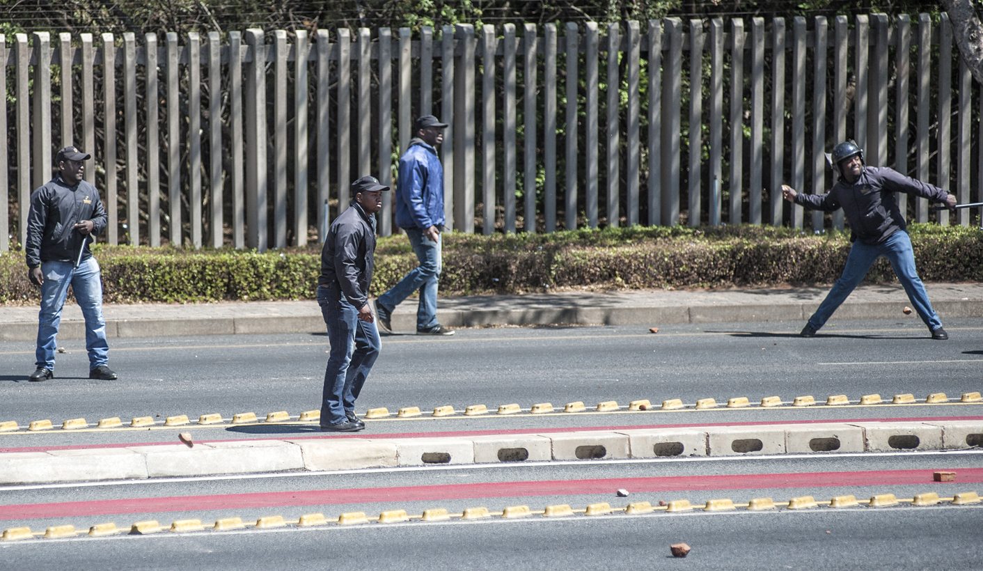#FeesMustFall: UJ’s continuing use of violent private security – a dangerous move in dangerous times