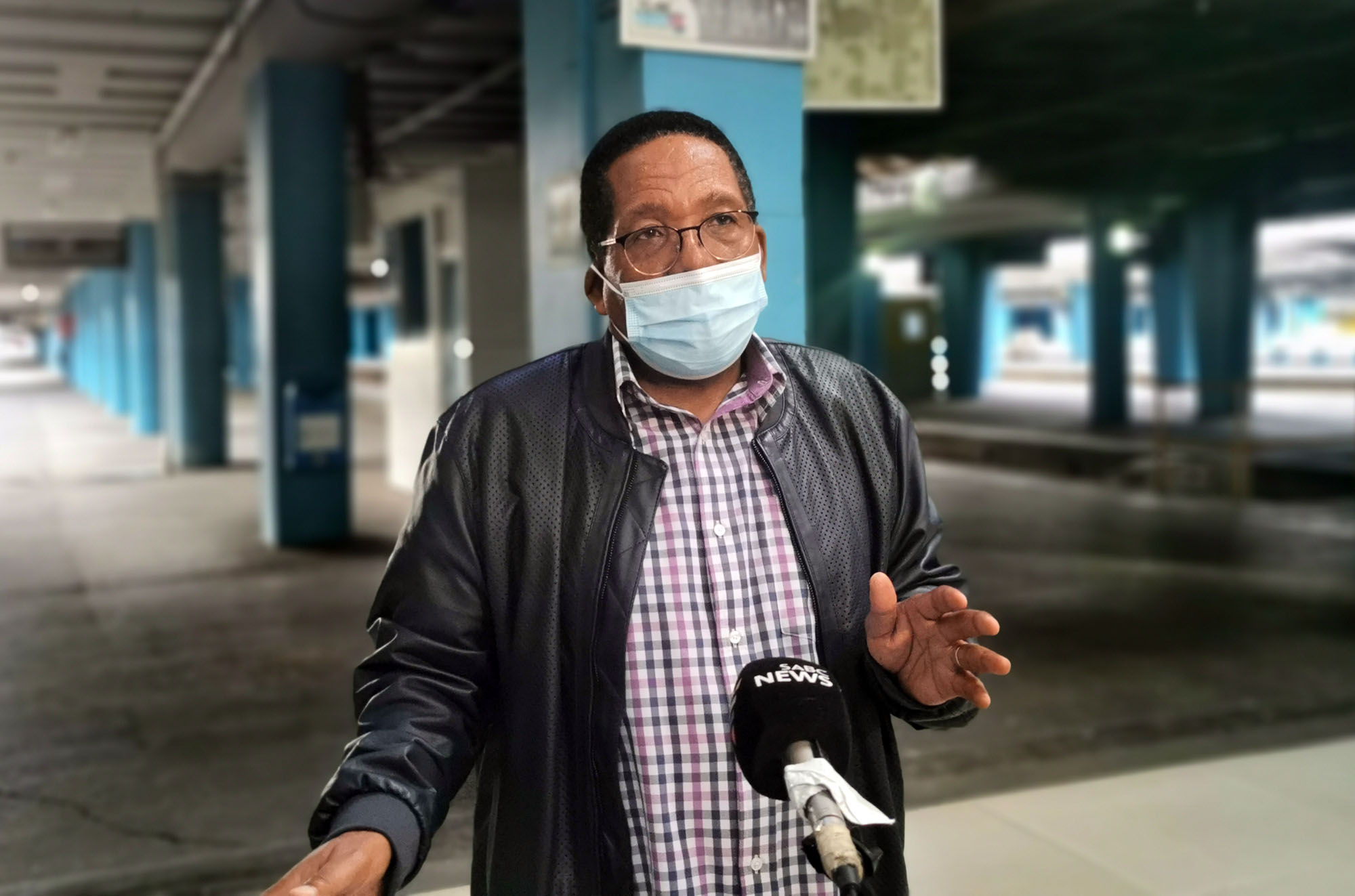 Prasa’s Leonard Ramatlakane joins commuters on the first train in 471 days to leave Langa station 