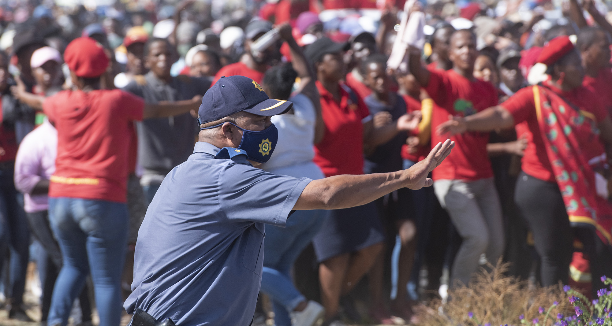 Tensions mount  between EFF and police during another Friday protest in Cape Town