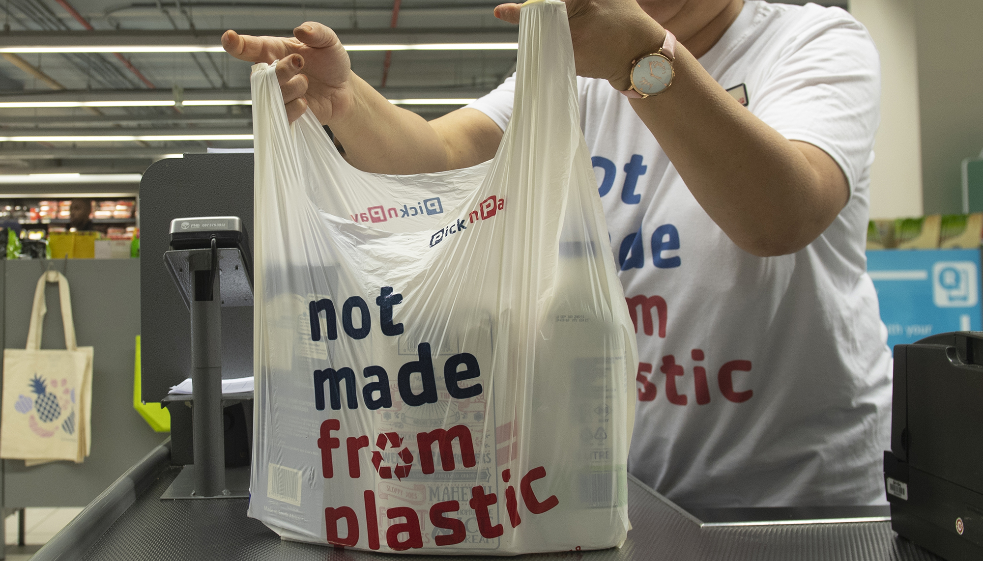 All plastic bags are not created equal – recycled content should be taxed less