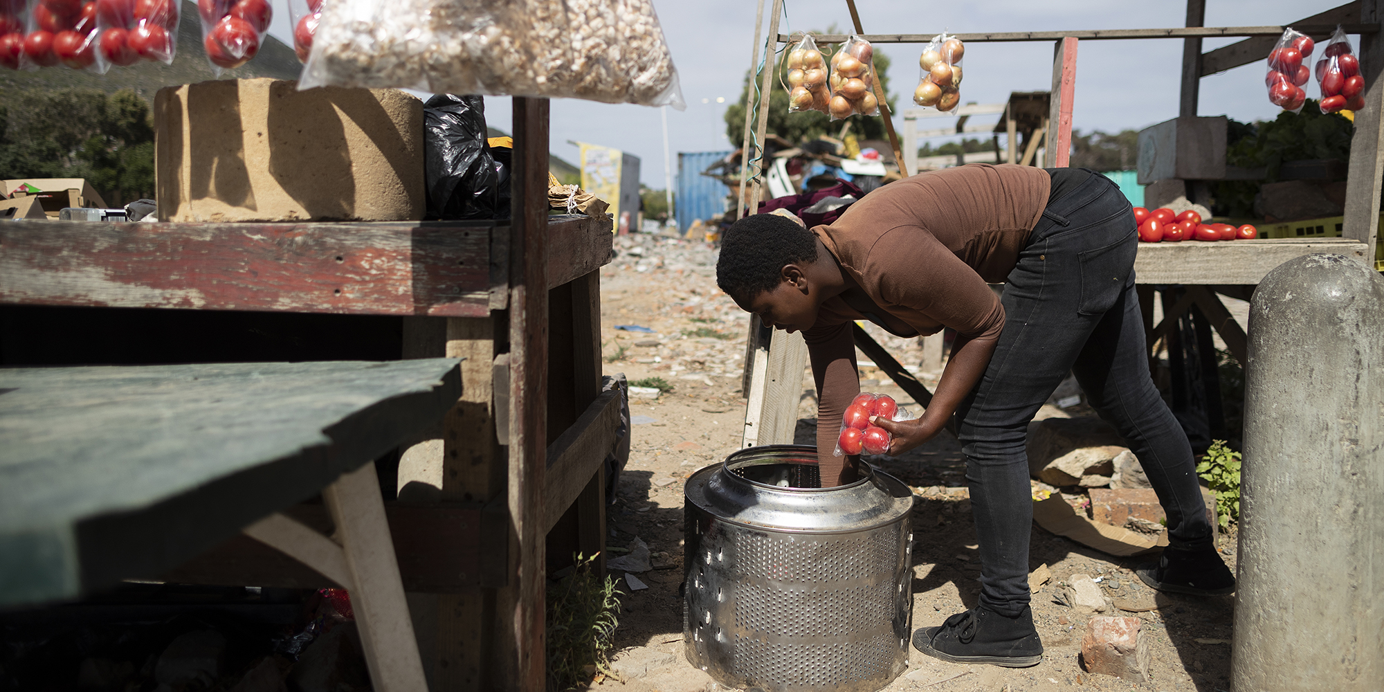 Special permit holders and asylum seekers in SA must get Covid-19 grant, court orders