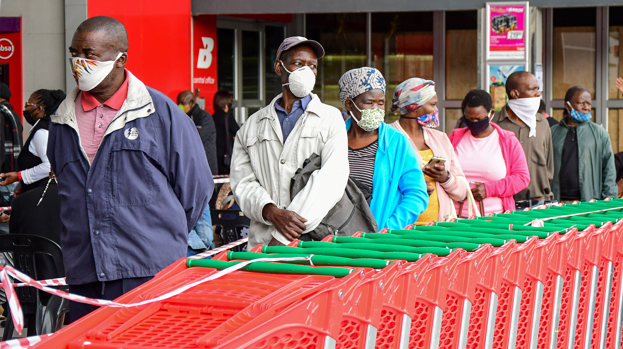 WhatsApp with the new grants? GovChat flooded by millions of messages