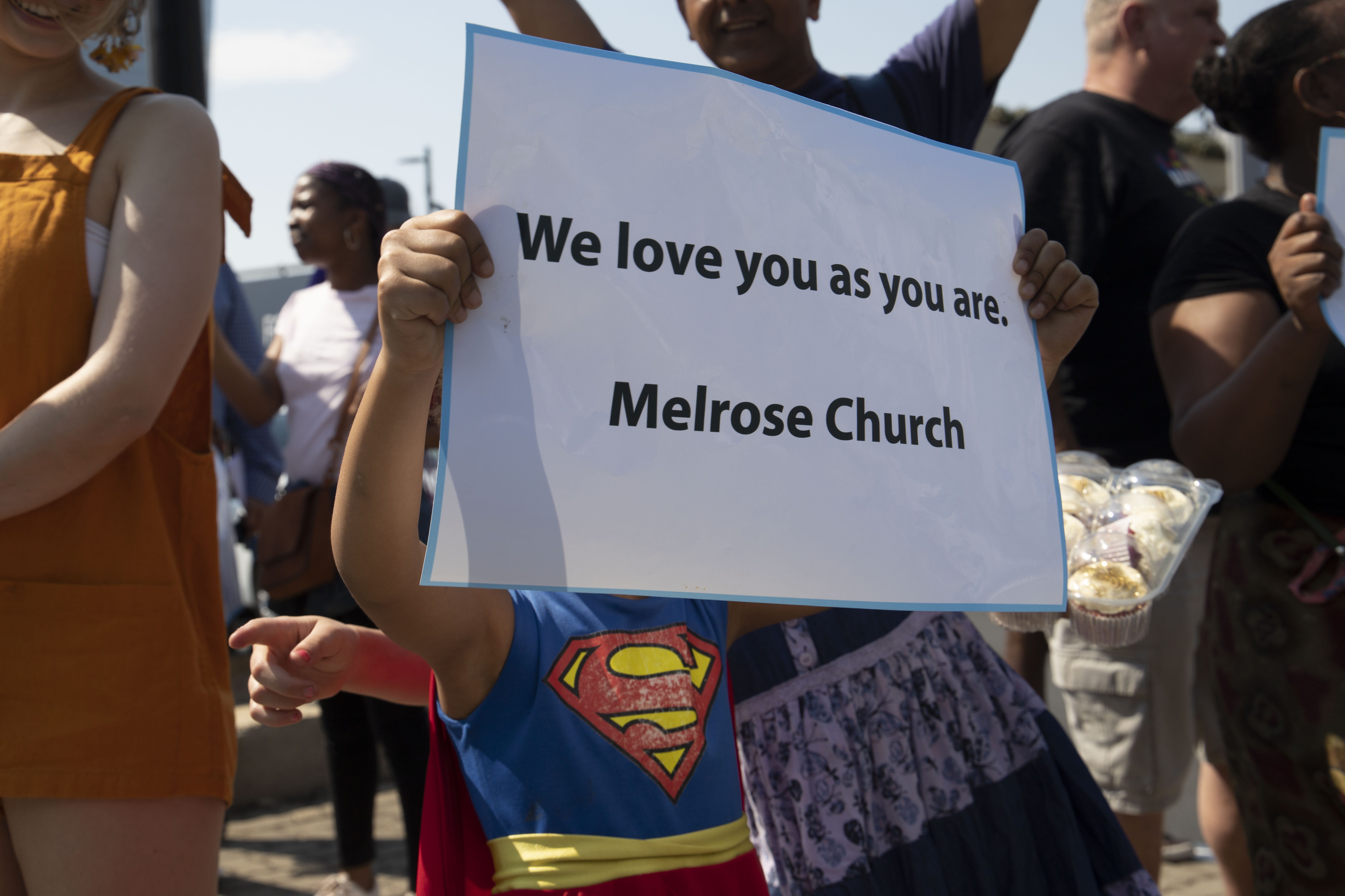 Christians show pride in gay community