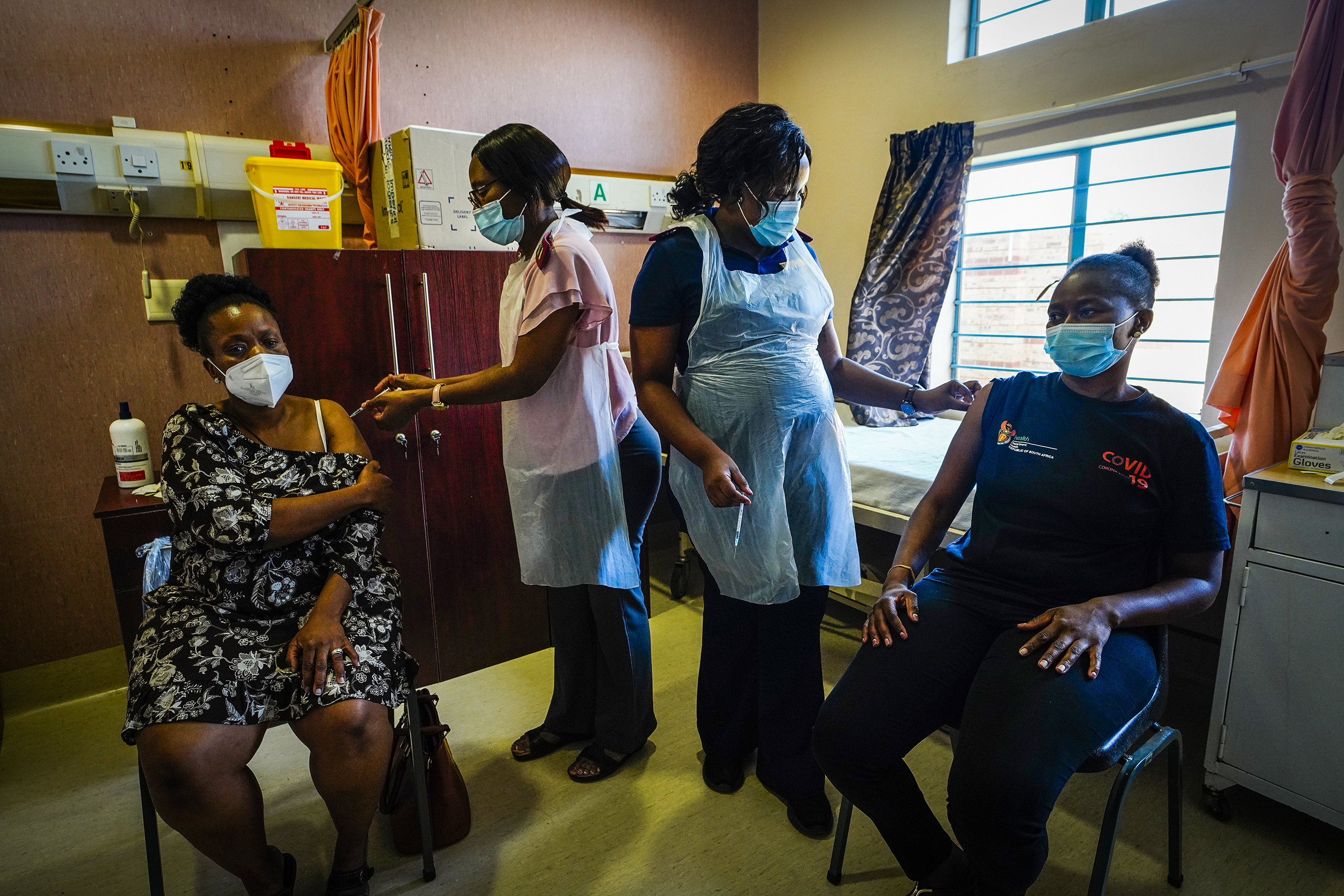 Long clinic waits and  too few get longer ARV refills in North West, says Ritshidze report