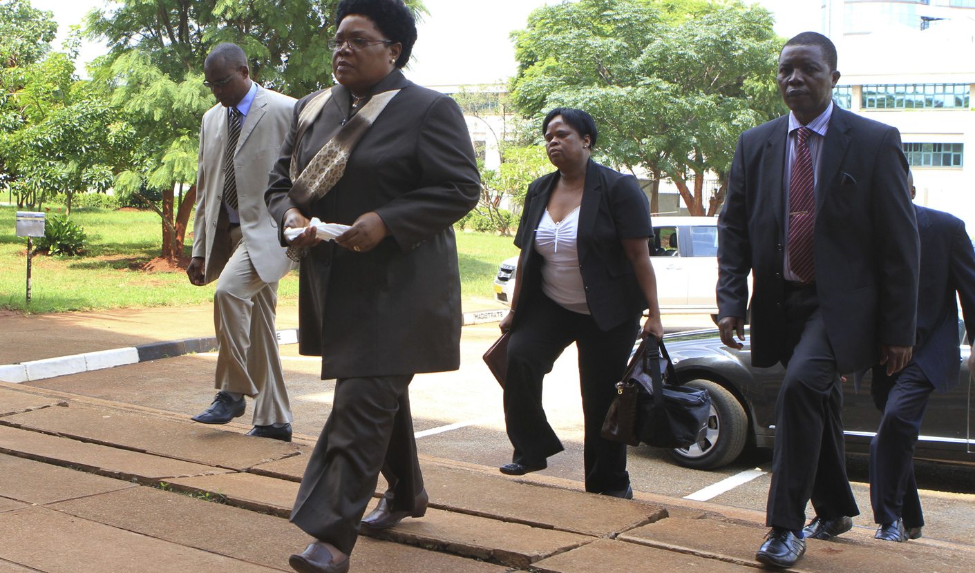 Does Zimbabwe have a heavyweight opposition again?