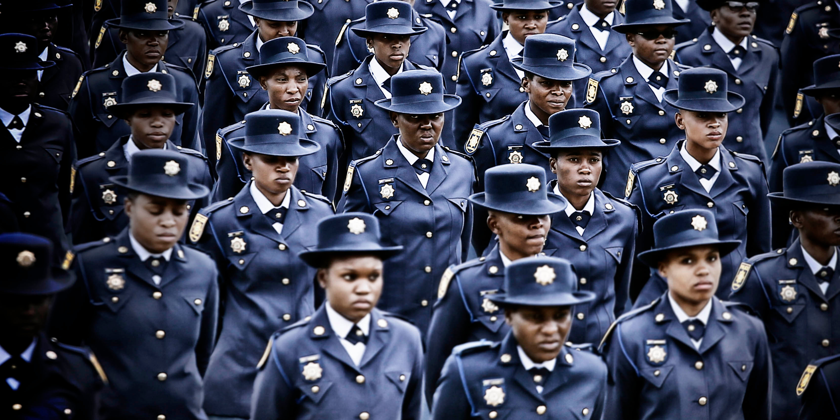 Bheki Cele’s quick reaction aims to avert police walkout