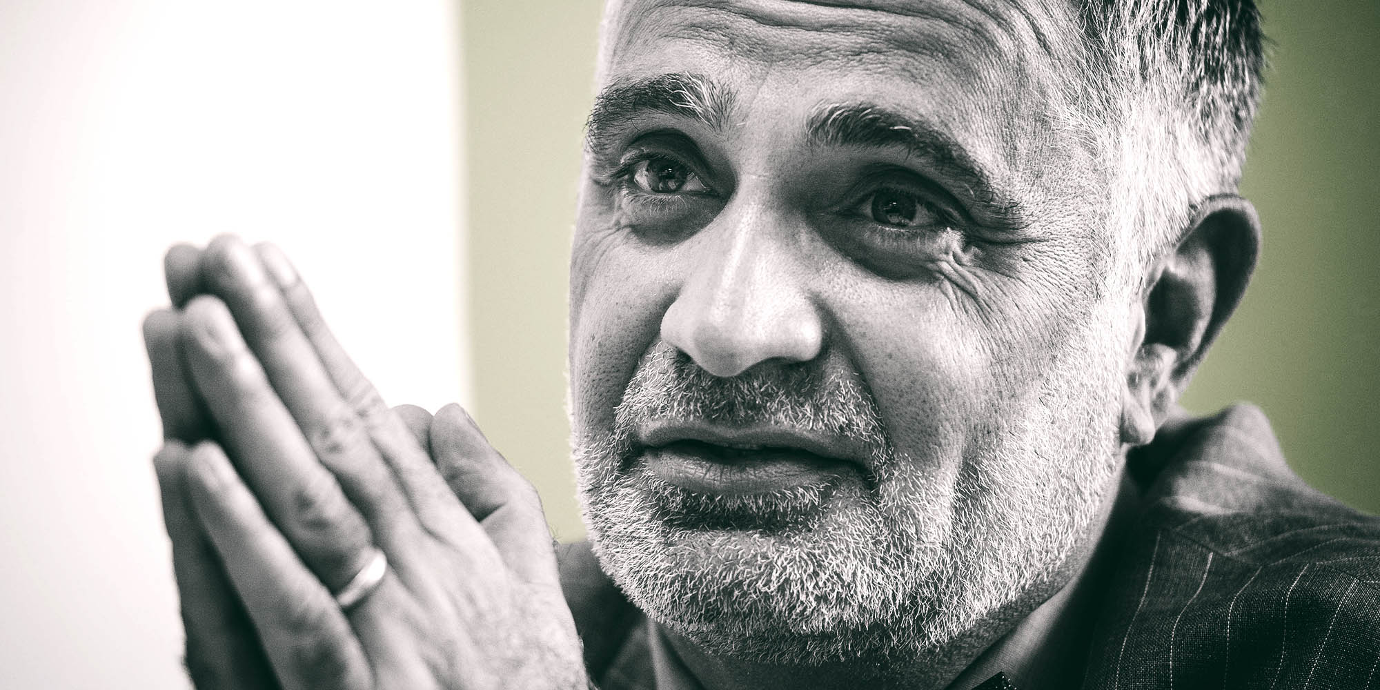 Van Loggerenberg calls for prosecution of those implicated in attack on revenue service