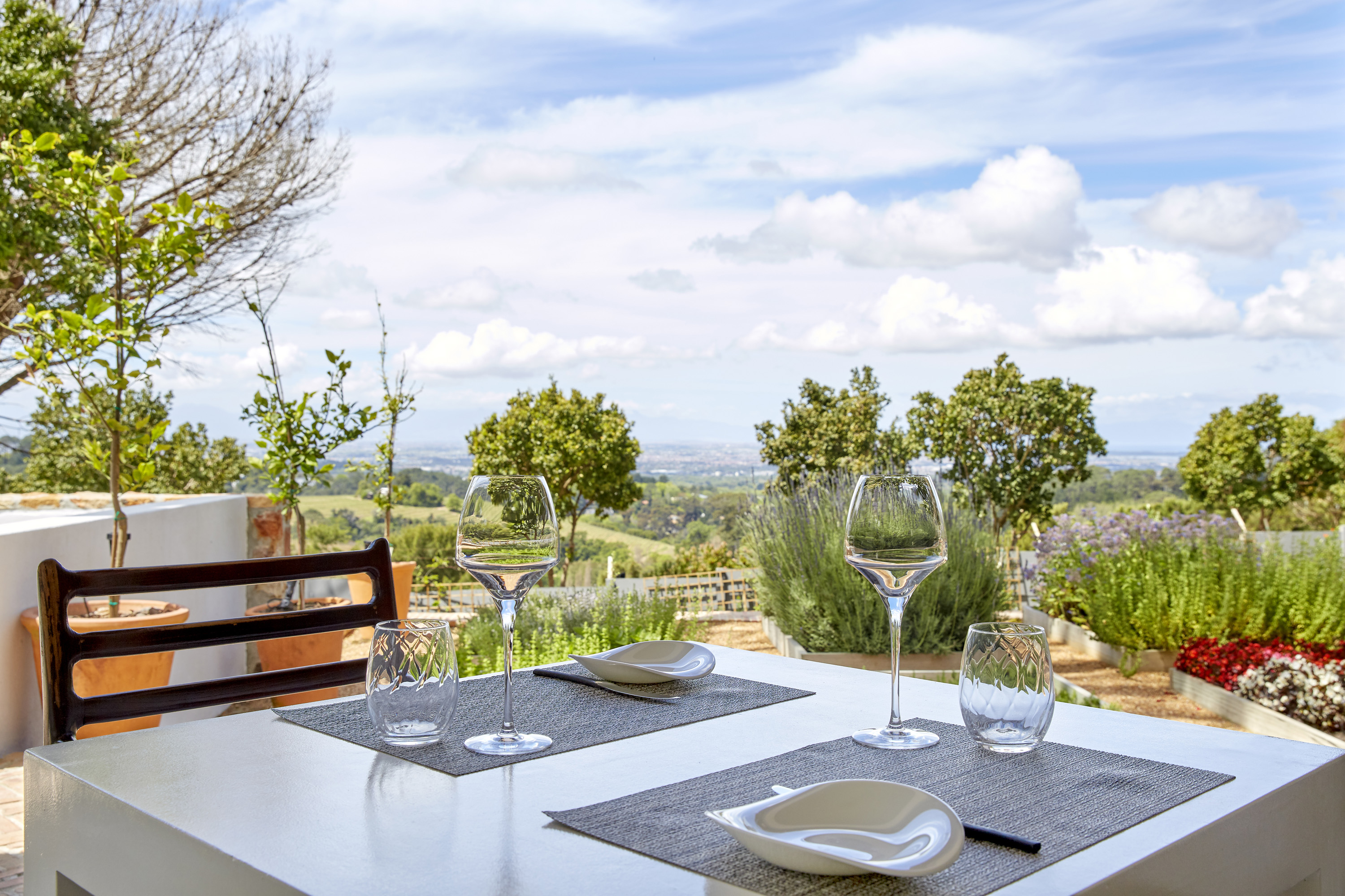 The Restaurant (that was) @ The Nek