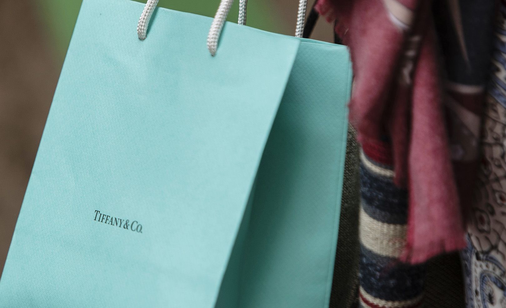 Tiffany &amp; Co. Flagship Store Ahead Of Earnings