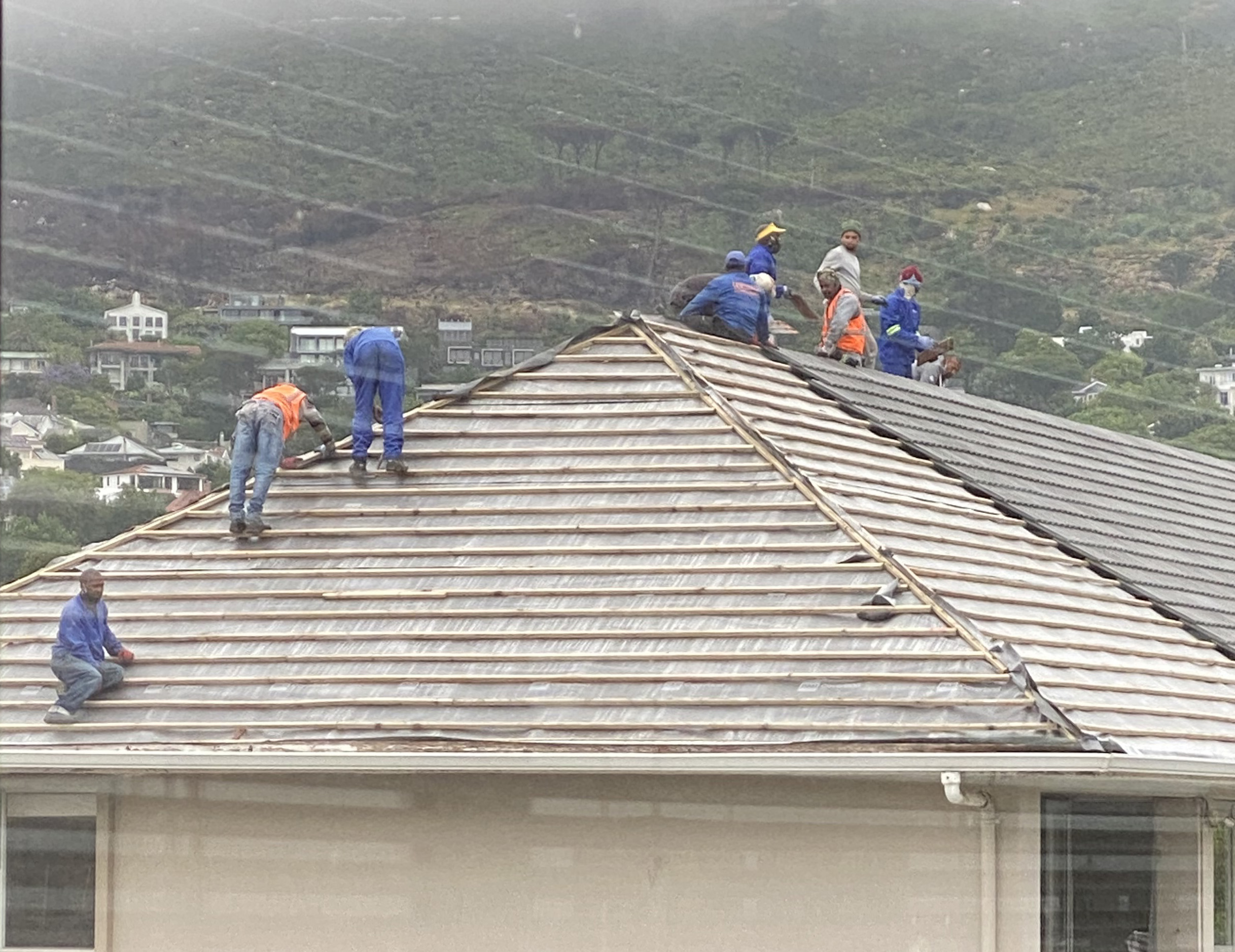 Labour department halts work at building site after Daily Maverick queries