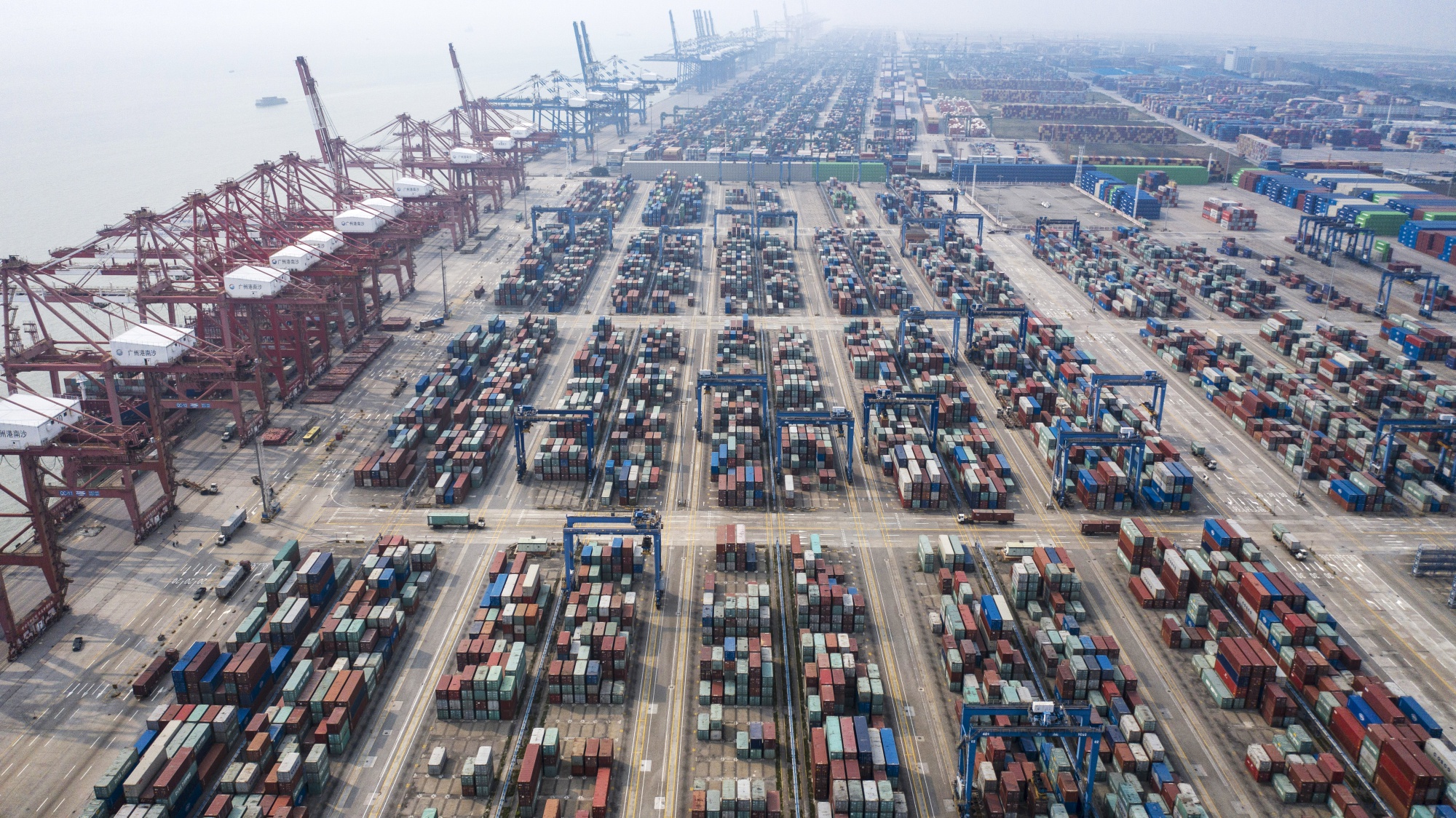 World Economy Rebound Thrown Into Doubt by Escalating Trade War