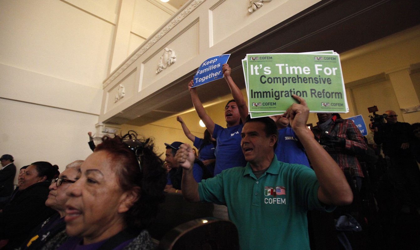 White House Drafts Backup Immigration Plan, Republicans Balk