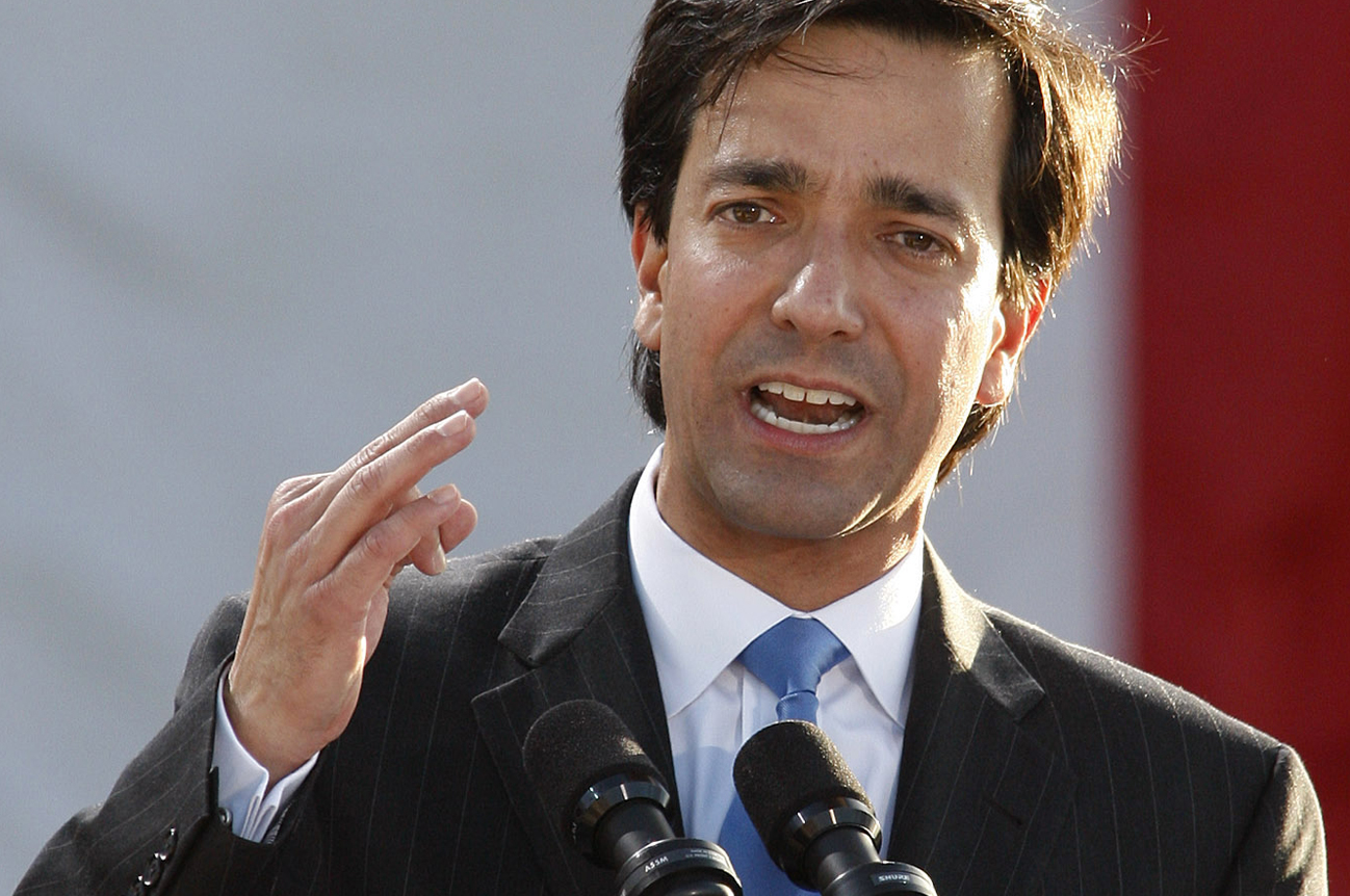 The 2012 US Presidential Election: Who will take control of badly listing Republican ship?