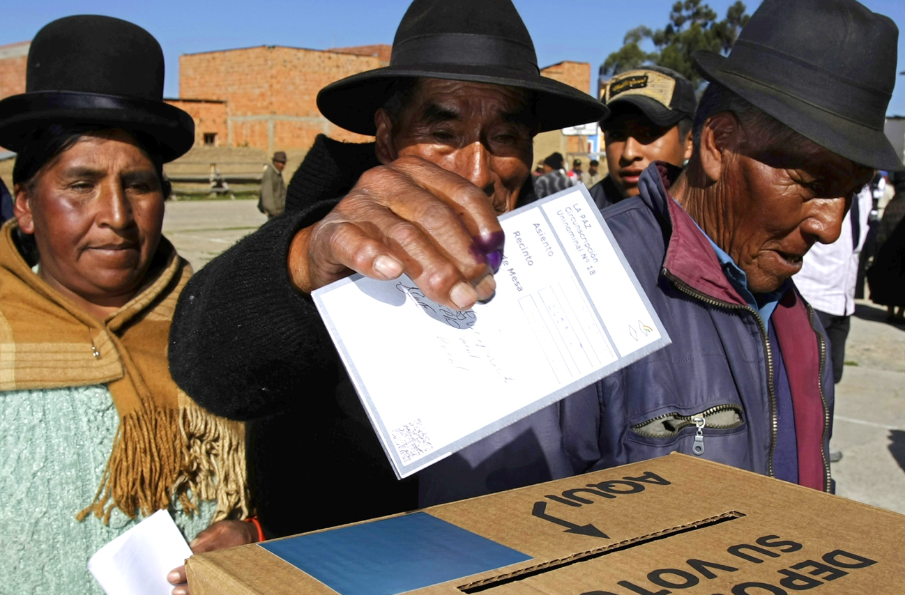 Bolivian indigenes' movement continues its rise as Evo Morales claims re-election as president