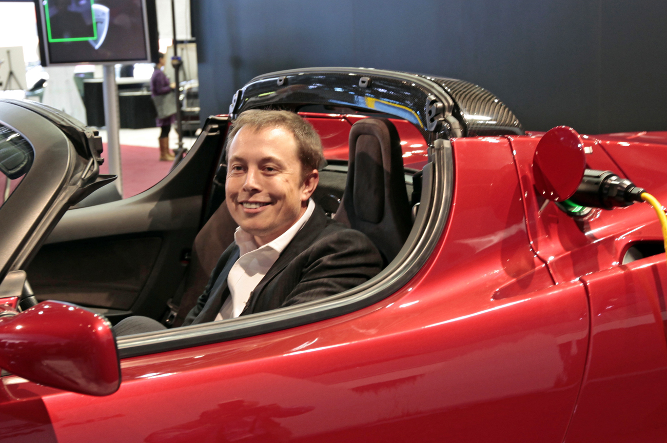 Tesla cutting 9% of staff; layoffs not to affect Model 3 production