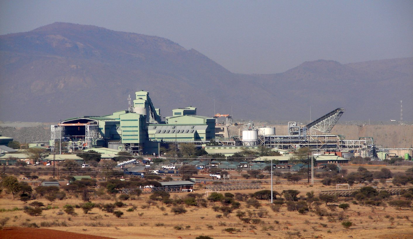 amaBhungane: Broken Trust in Mapela – the people, the kgoshi and the cool R175m