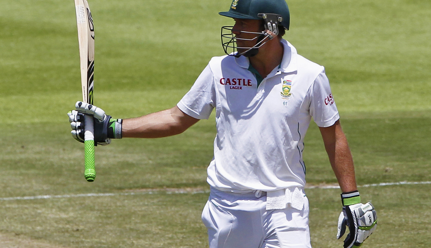 SA vs. West Indies, Third Test, day three: Cheek, disdain - and AB de Villiers