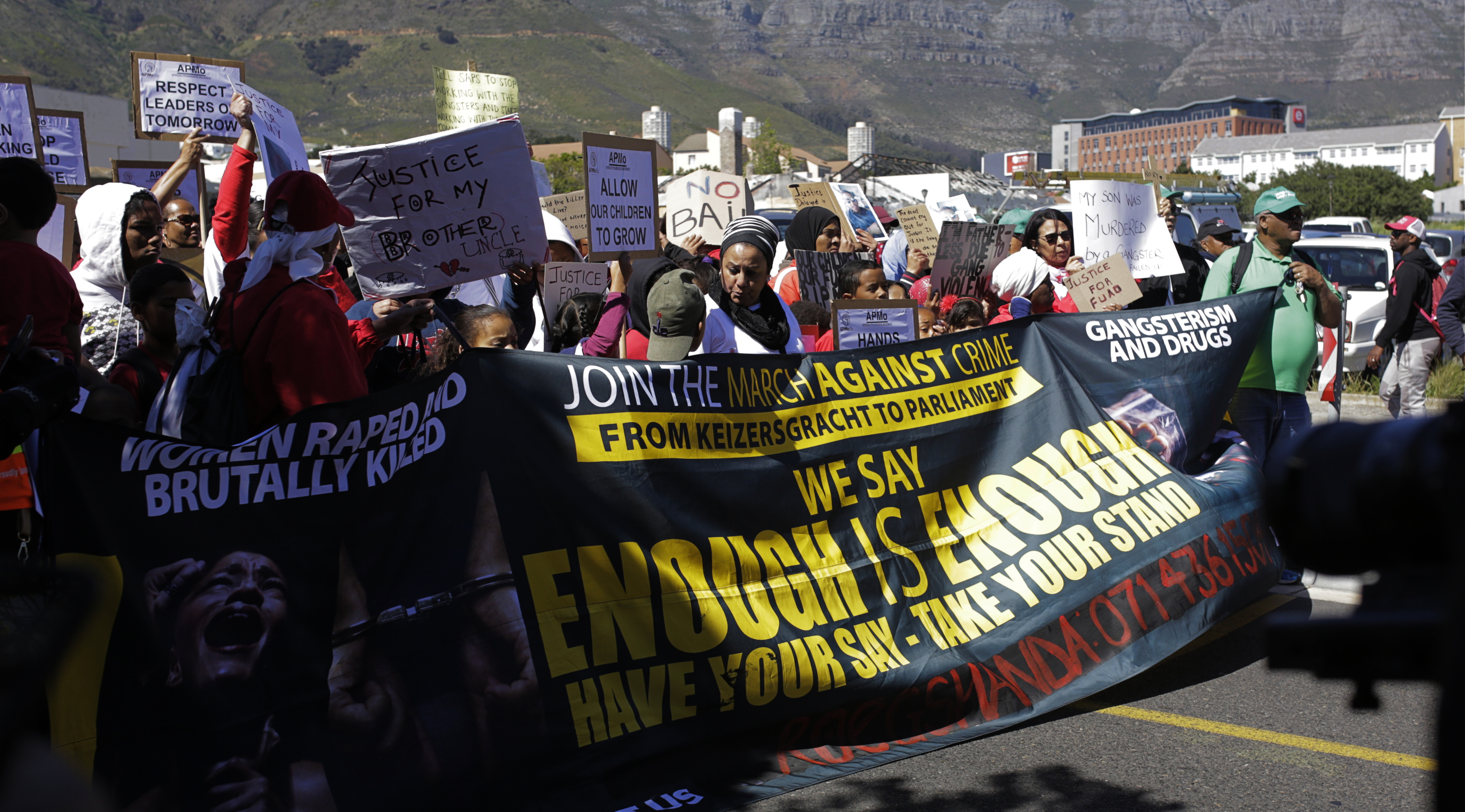 Why police should focus on street robberies